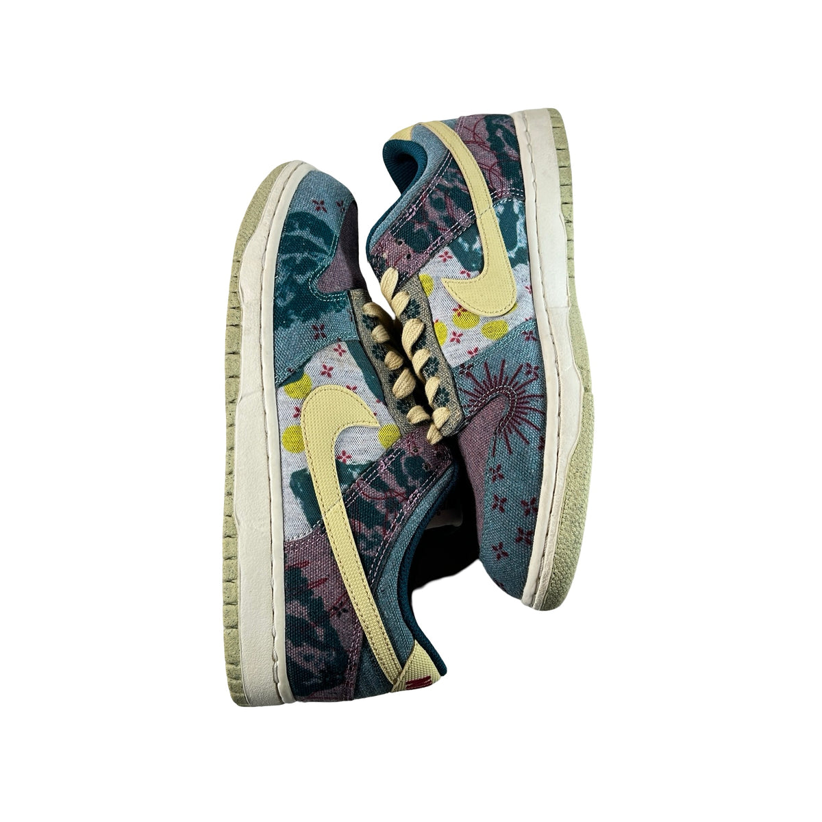 CZ9747 900 Nike Dunk Low Community Garden [USED] - 7.5 M (Used) (No Box)