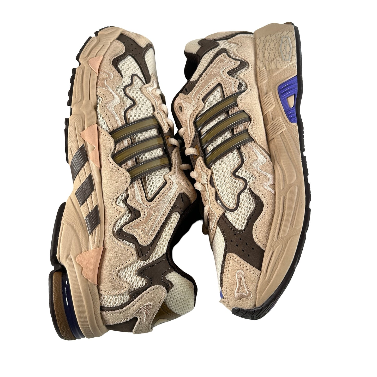 ID0780 adidas Response CL Bad Bunny Paso Fino [USED] - 9 M (Used)