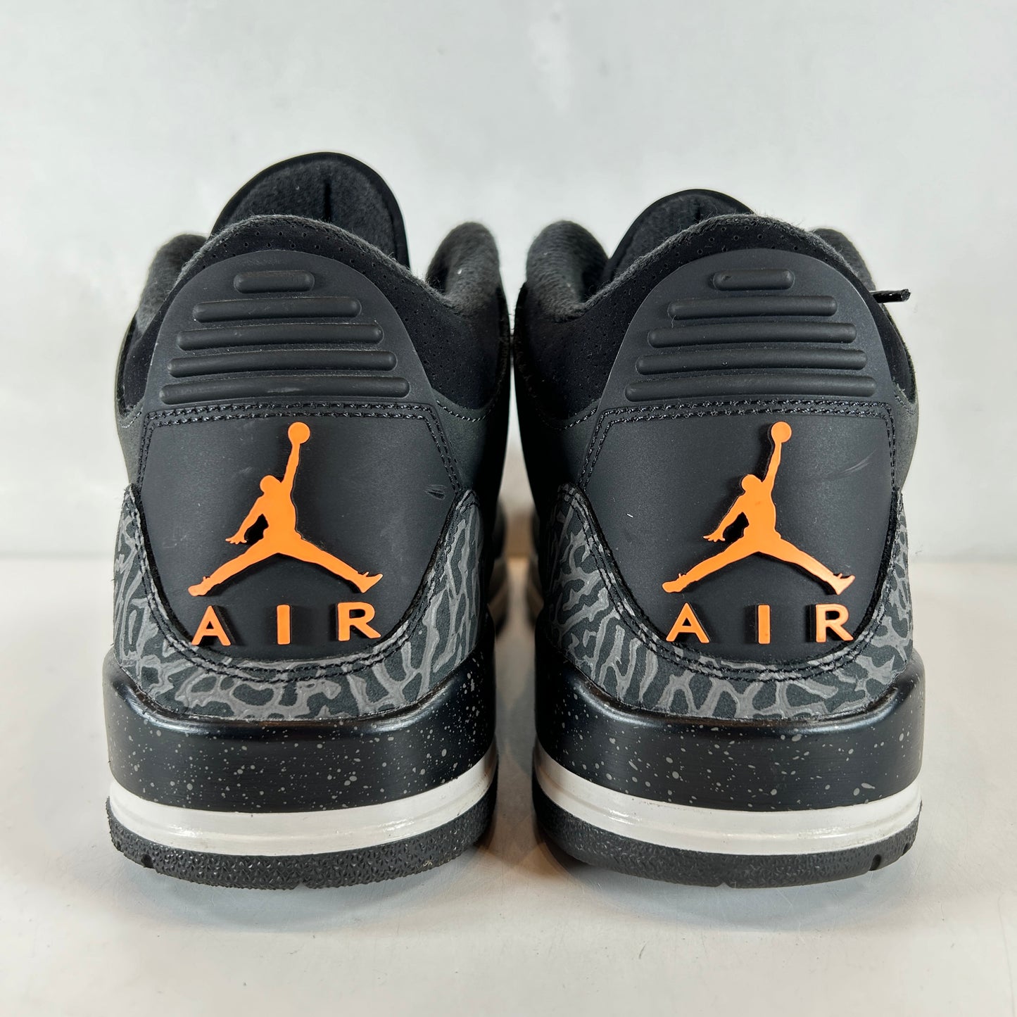 CT8532 080 Jordan 3 Retro Fear Pack (2023) [USED] - 10.5 M (Used3)