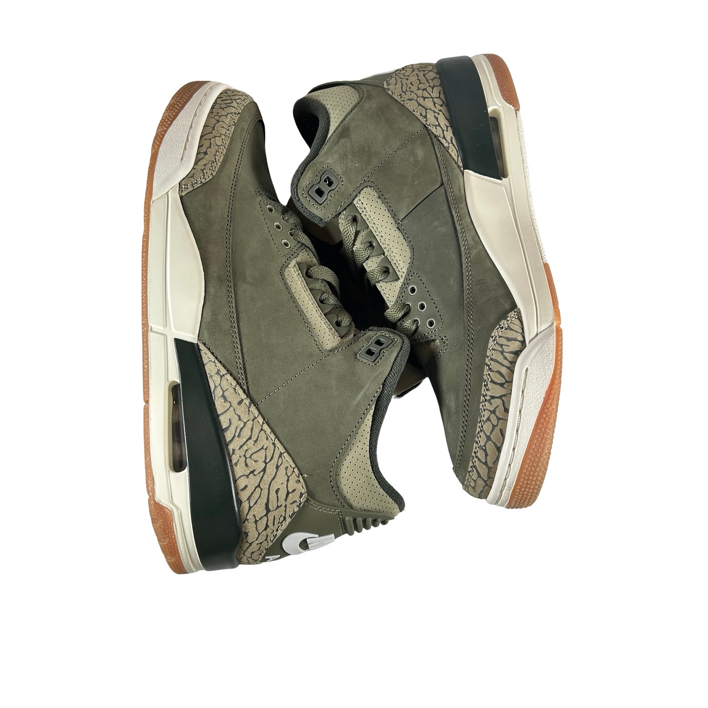 DN3707 202 Jordan 3 Retro Family Affair [USED] - 9.5 M (Used)