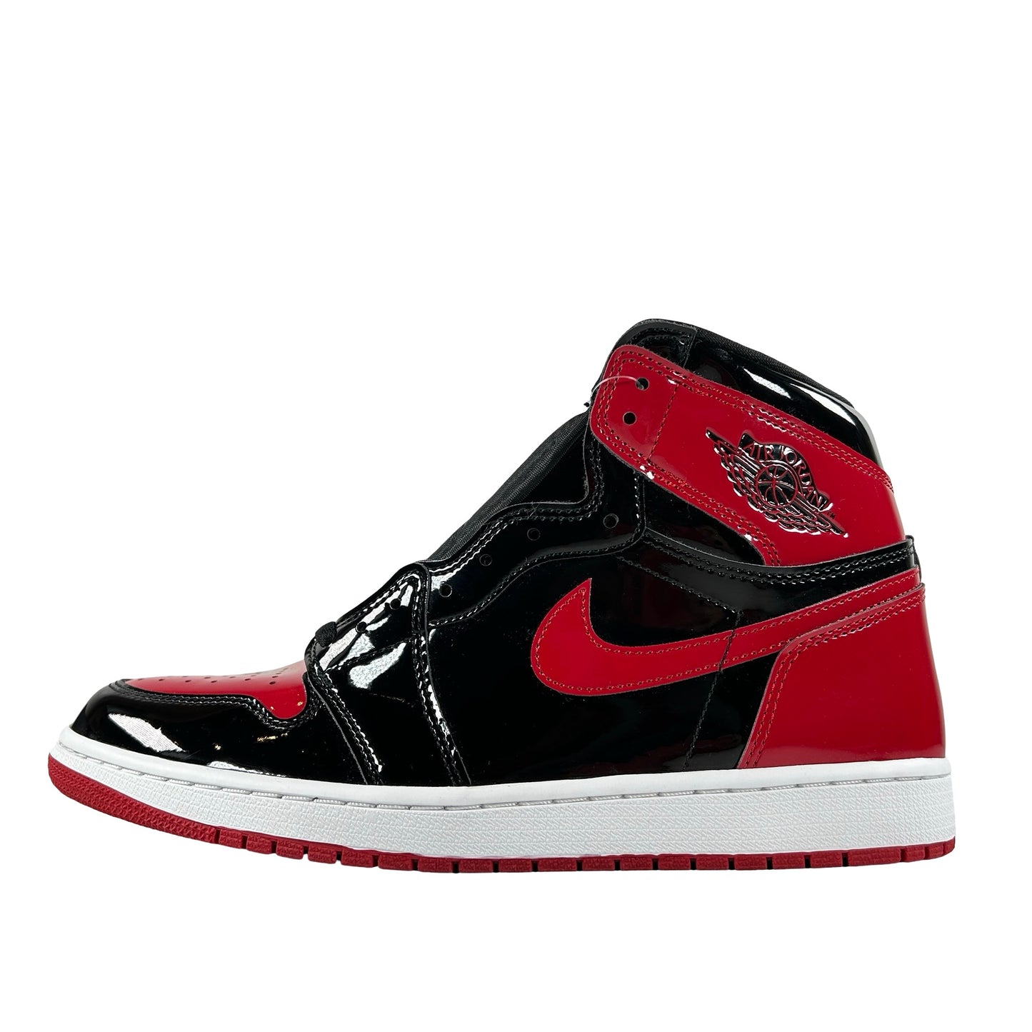 555088 063 Jordan 1 Retro High OG Patent Bred [CONDITIONAL] - 11.5 M (Small scratch on right wing)