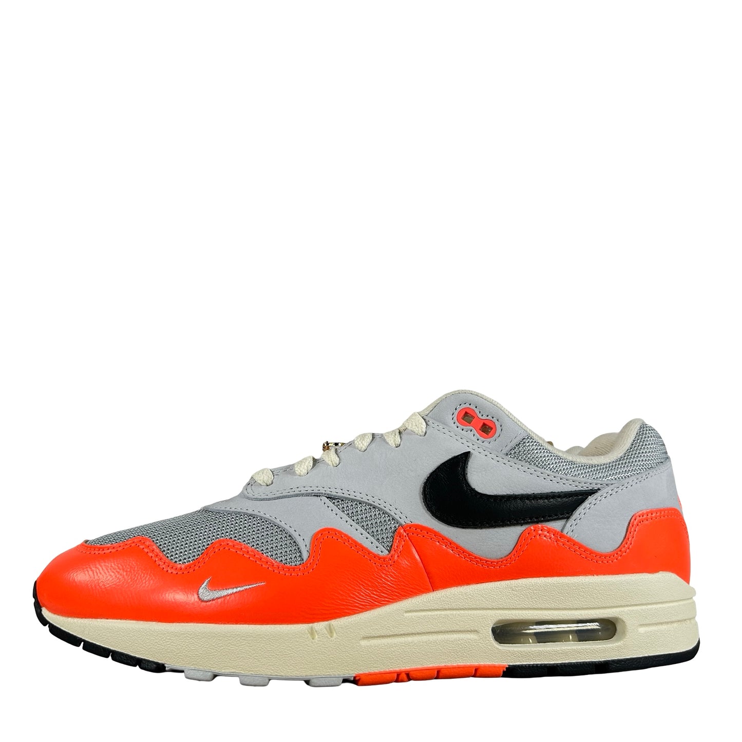 II7055 800 Nike Air Max 1 Patta Waves Hyper Crimson Pure Platinum [USED] - 11.5 M (Used)