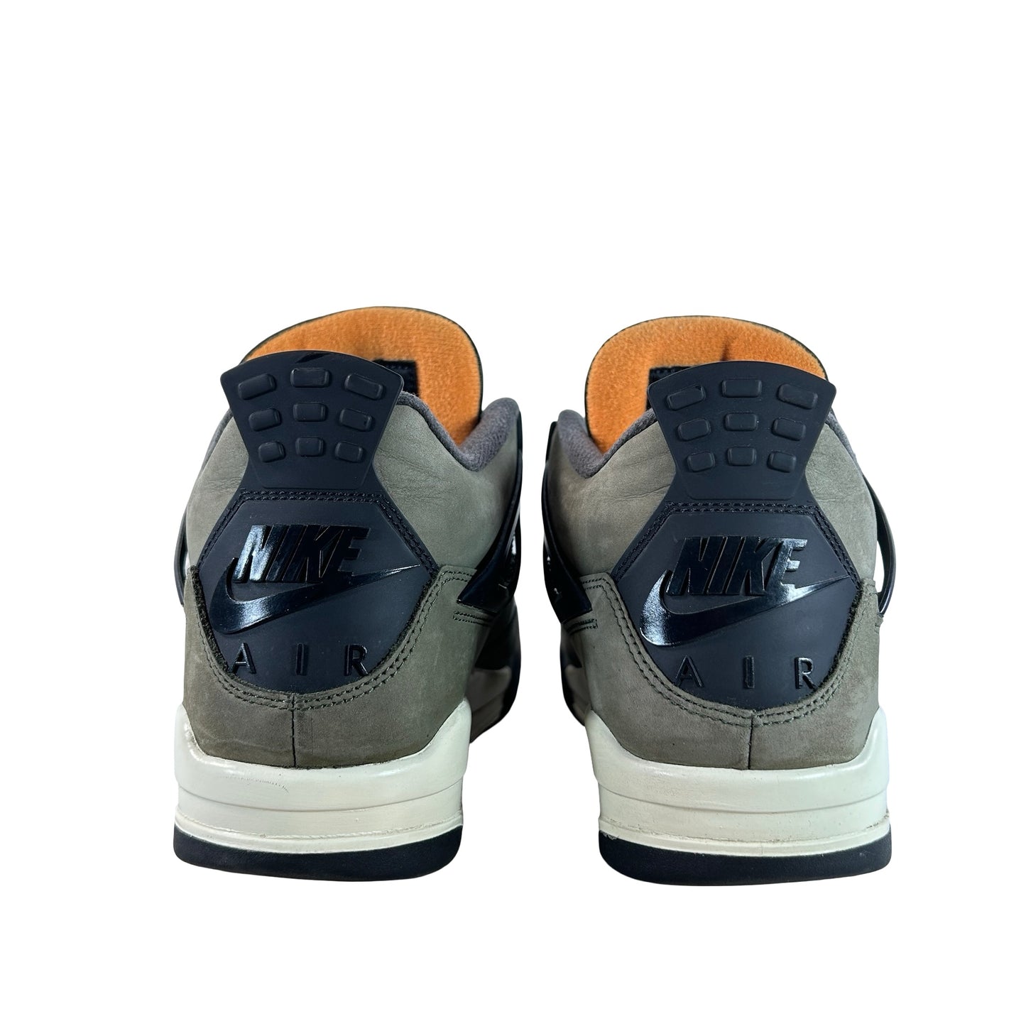 IB1519 200 Jordan 4 Retro OG SP Undefeated (2025) [USED] - 9.5 M (Used7)