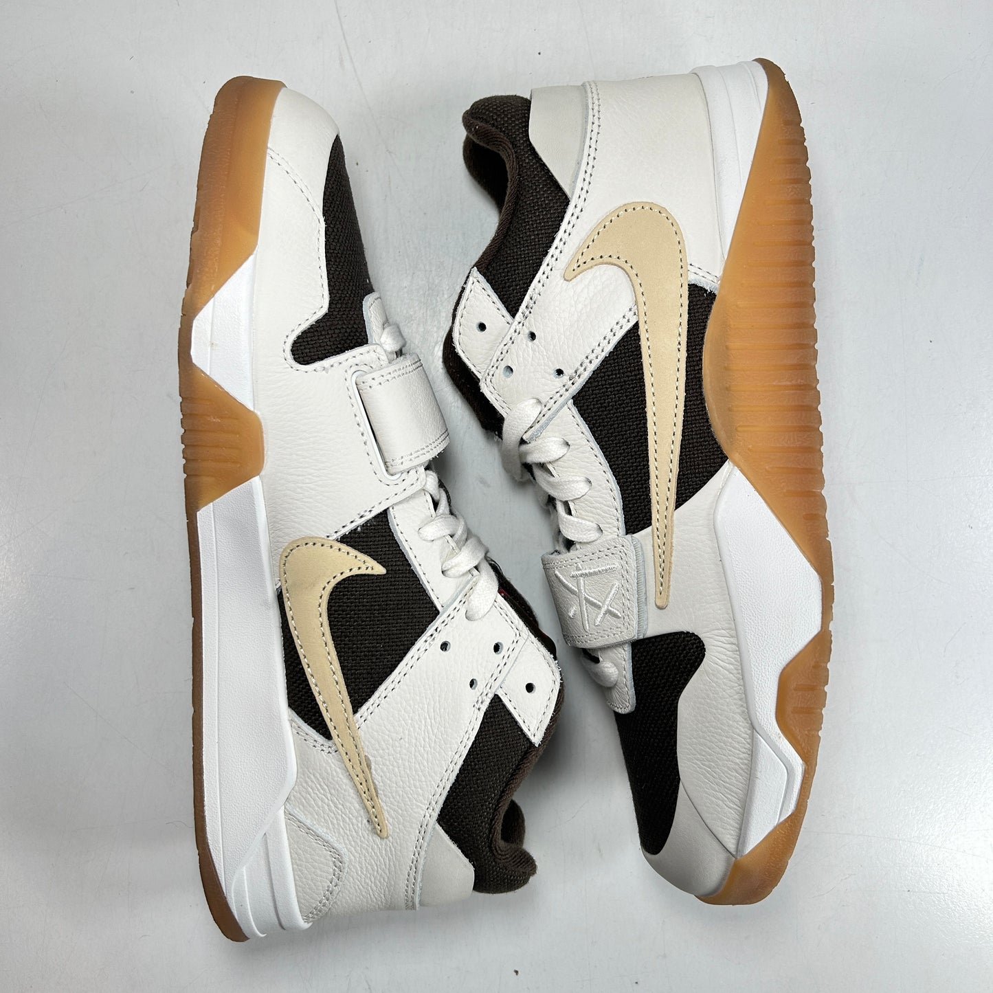 FZ8117 100 Jordan Jumpman Jack TR Travis Scott Sail [USED] - 11.5 M (Used)