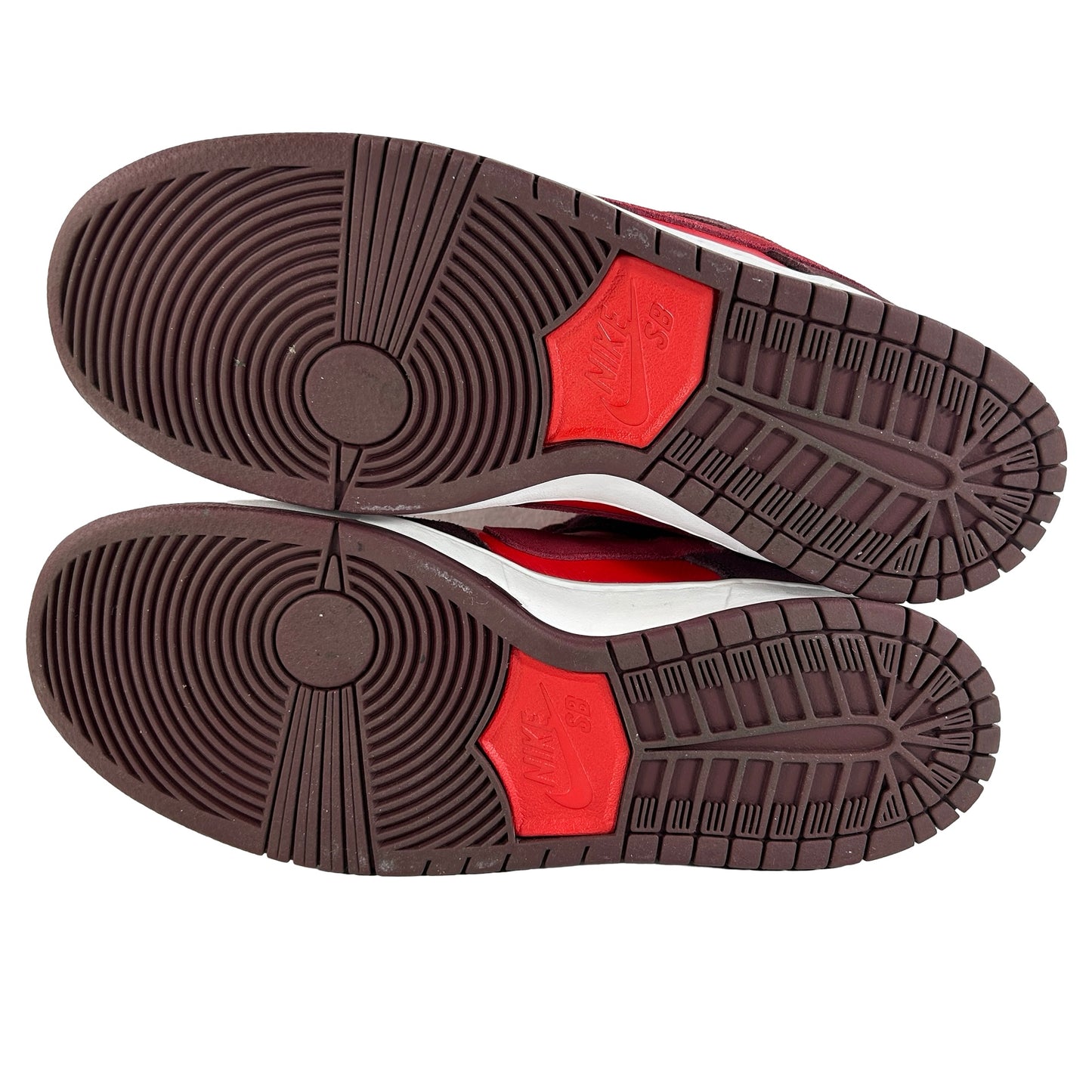 DM0807 600 Nike SB Dunk Low Cherry [USED] - 10 M (Used)