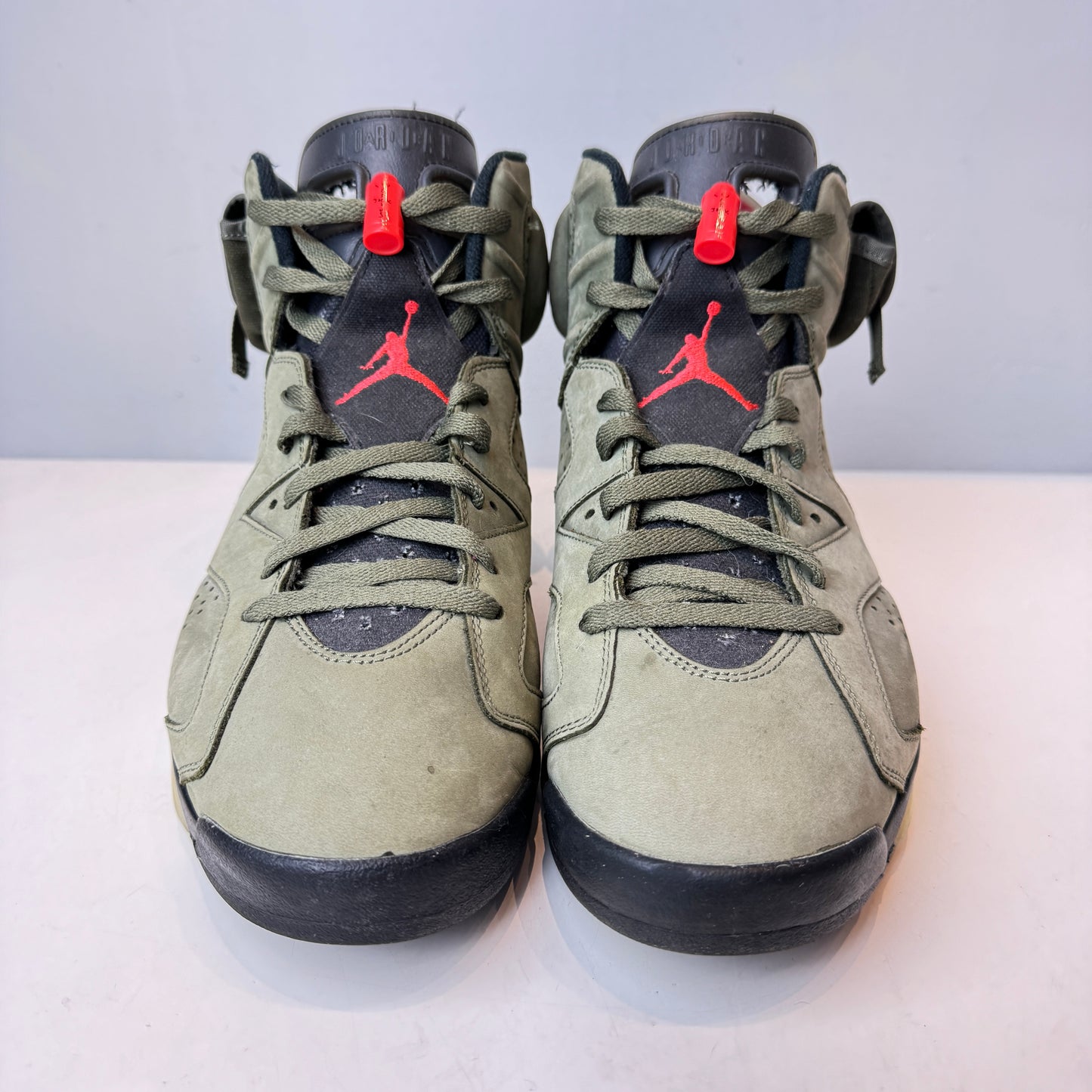 CN1084 200 Jordan 6 Retro Travis Scott [USED] - 11 M (Used2)