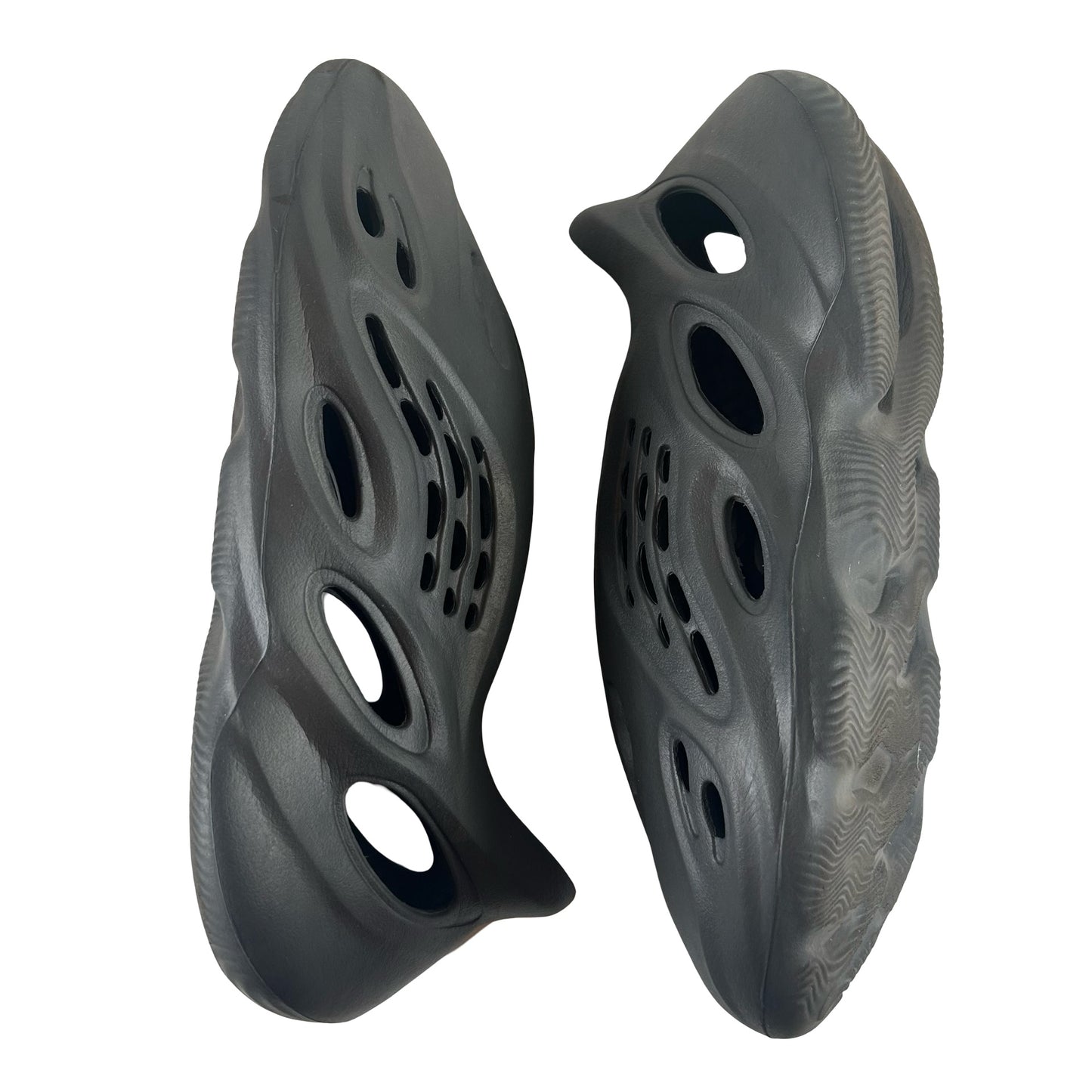 HP8739 Adidas Yeezy Foam RNR Onyx [USED] - 13 M (Used5)