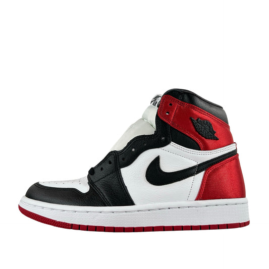 CD0461 016 Jordan 1 Satin Black Toe [CONDITIONAL] - 8 W (Yellowing)