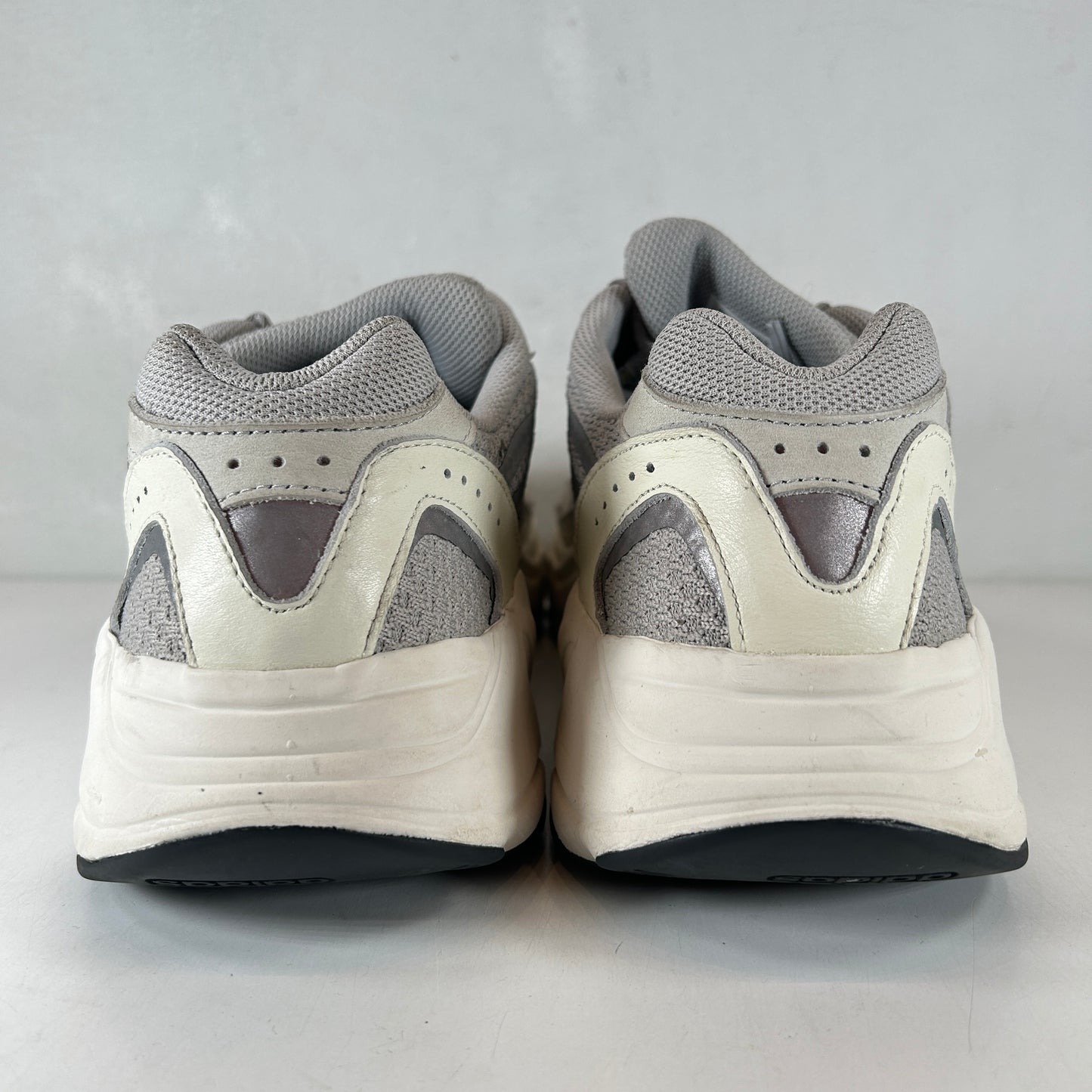 EF2829 adidas Yeezy Boost 700 V2 Static [USED] - 12 M (Used) (No Box)