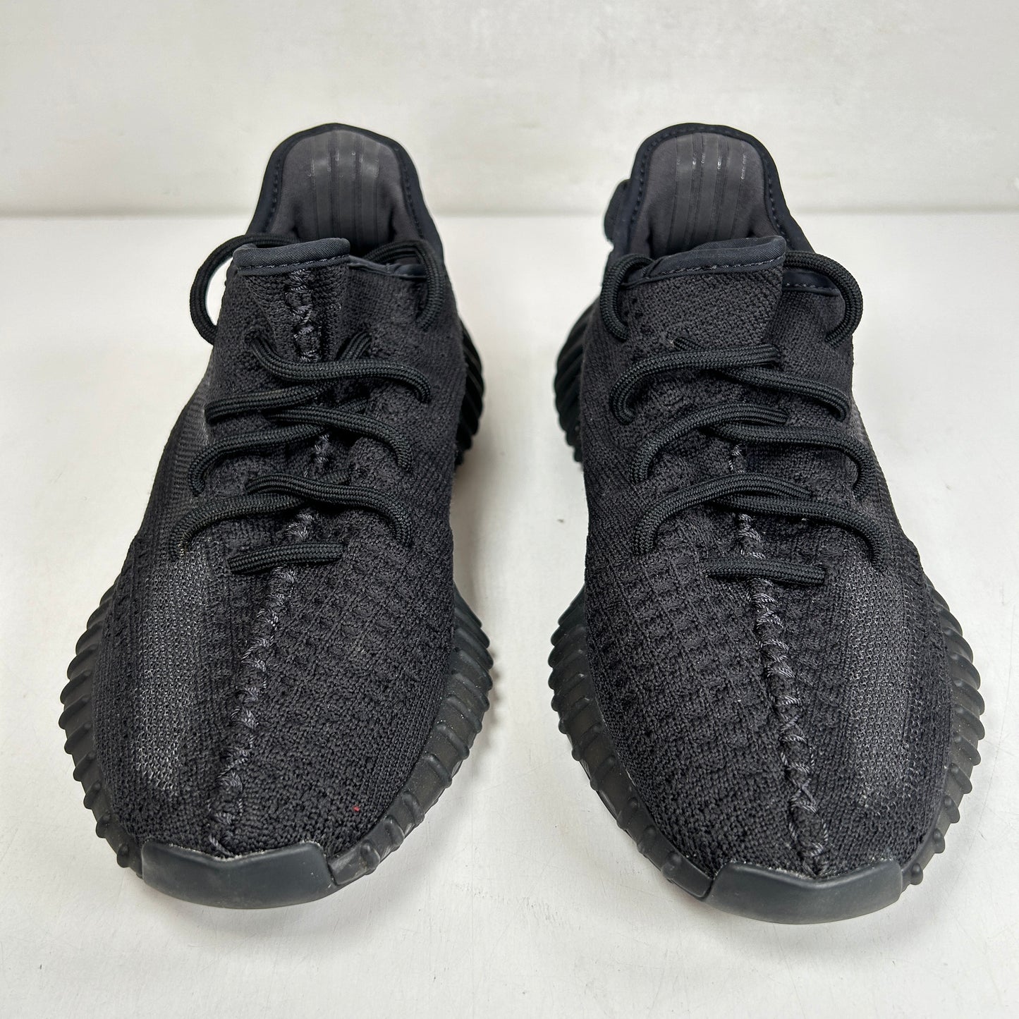 HQ4540 Adidas Yeezy Boost 350 V2 Onyx [USED] - 4.5 M (Used)