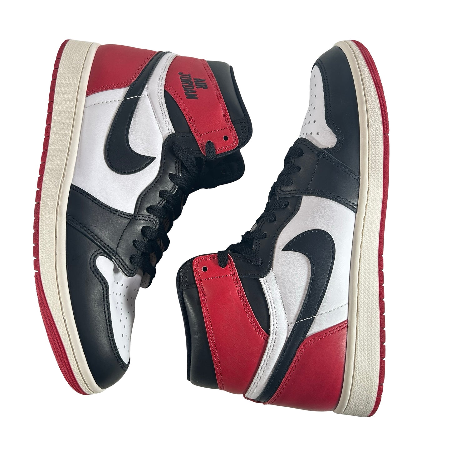 DZ5485 106 Air Jordan 1 High OG Black Toe Reimagined [USED] - 10.5 M (Used4)