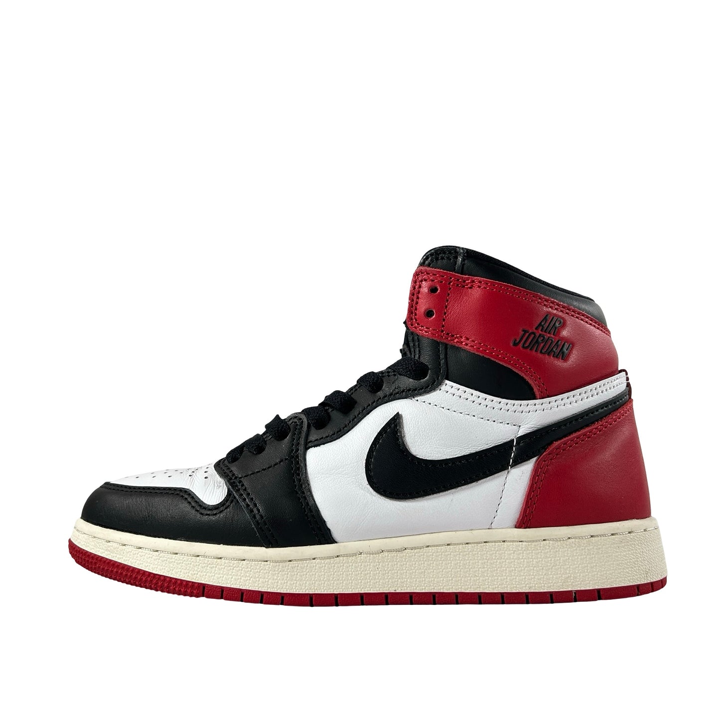 FD1437 106 Jordan 1 Retro High OG Black Toe Reimagined (GS) - 5 Y (Used) (No Box)