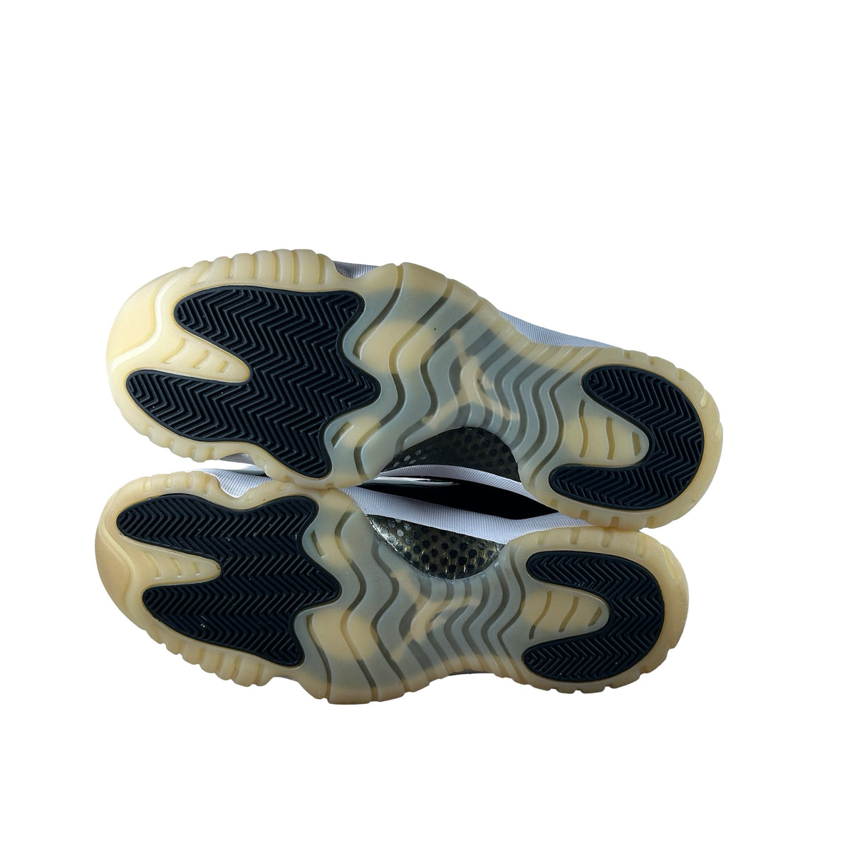 CT8012 170 Jordan 11 Retro DMP Defining Moments (2023) [USED] - 11 M (Used16)