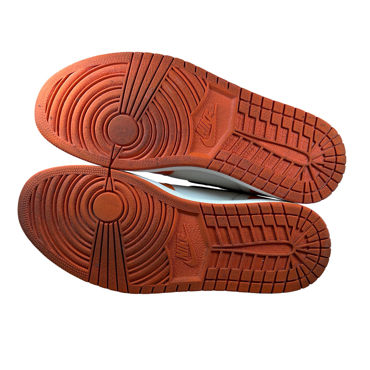 555088 113 Jordan 1 RSBB [USED] - 10 (Used4)