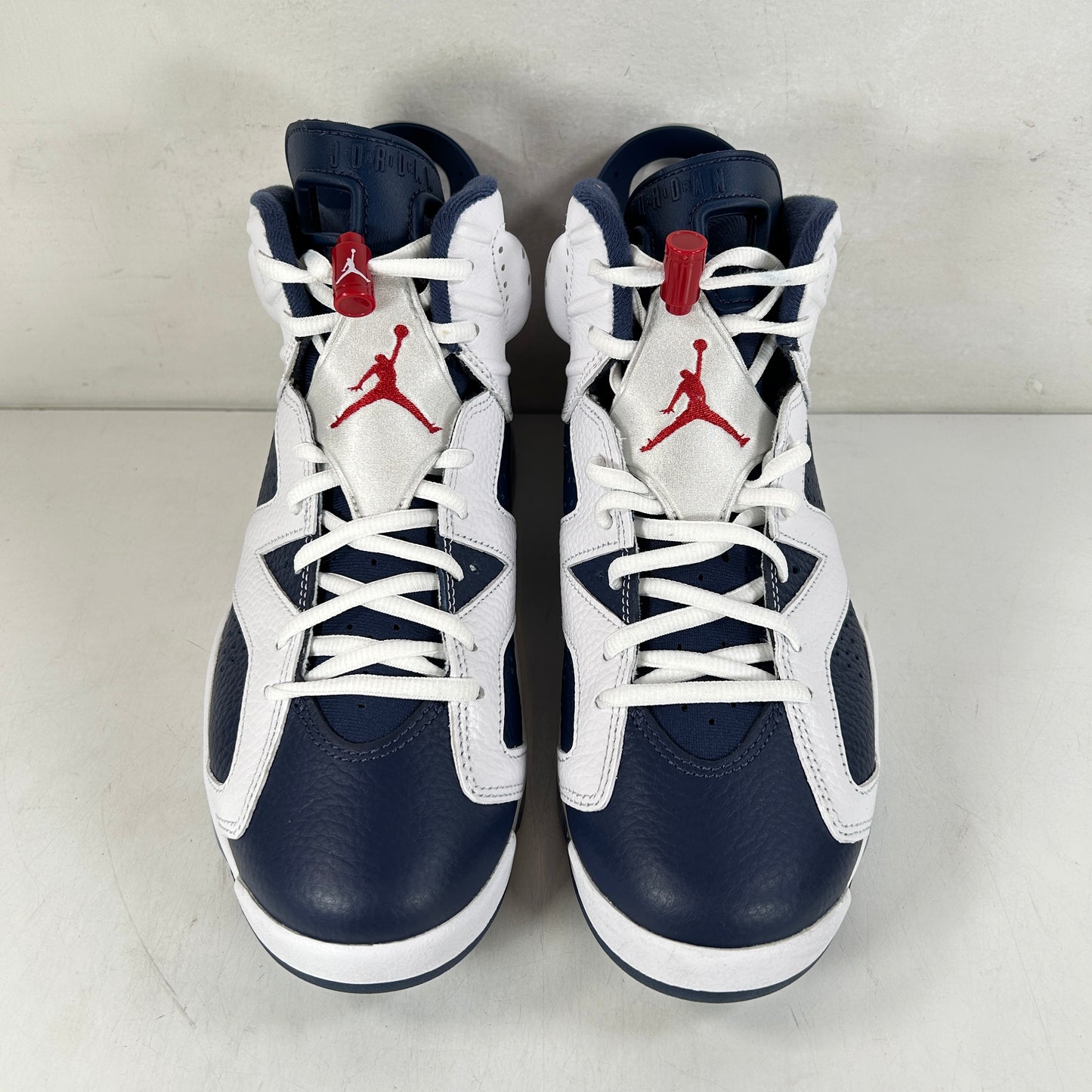 CT8529 164 Jordan 6 Retro Olympic (2024) - 8.5 M (Used)