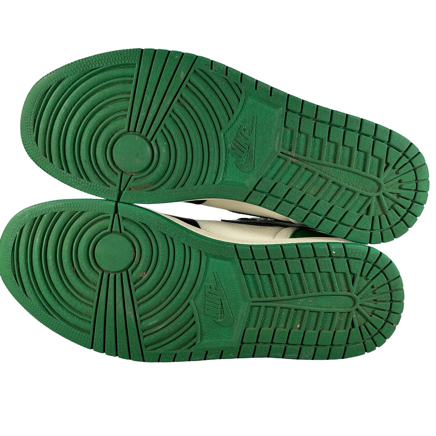 555088 302 Jordan 1 Retro High Pine Green [USED] - 10.5 M (Used2)