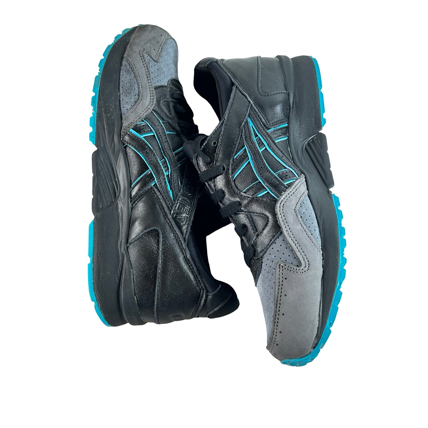 1201A547 020 ASICS Gel-Lyte V Kith Leatherback [USED] - 9.5 M (Used)