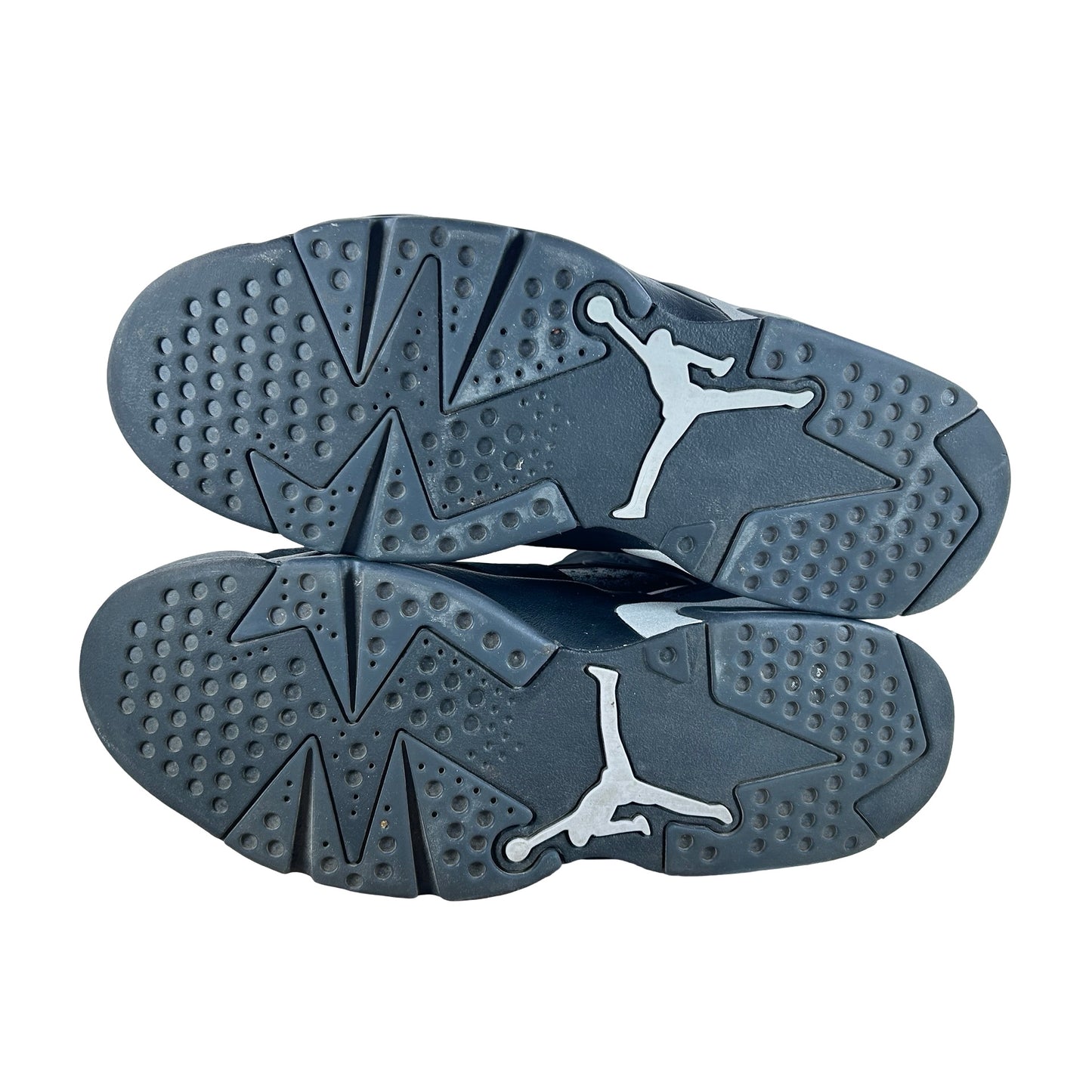 IR2266 010 Air Jordan 6 Retro Cap and Gown [USED] - 9 M (Used)