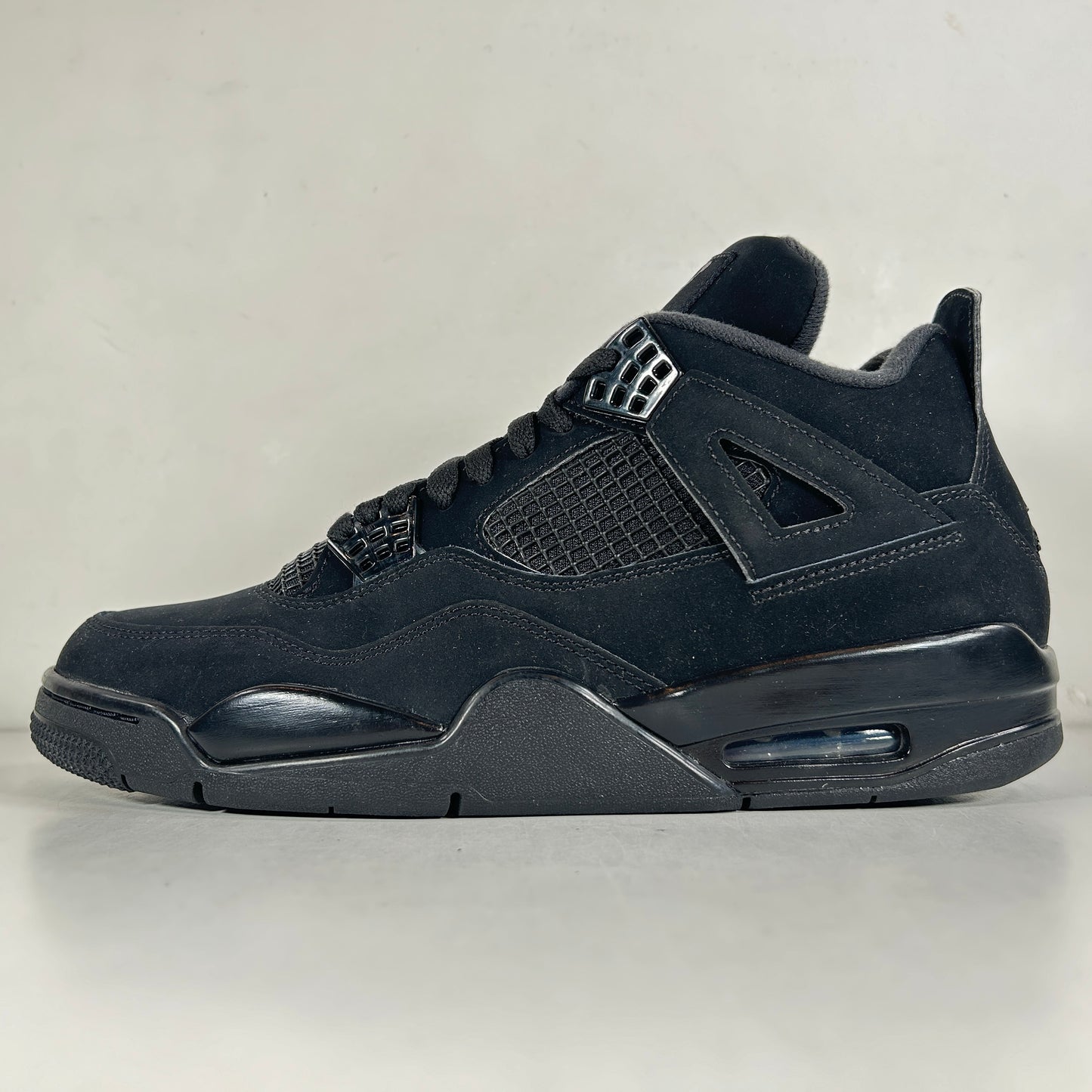 CU1110 010 Jordan 4 Gato Negro 2020