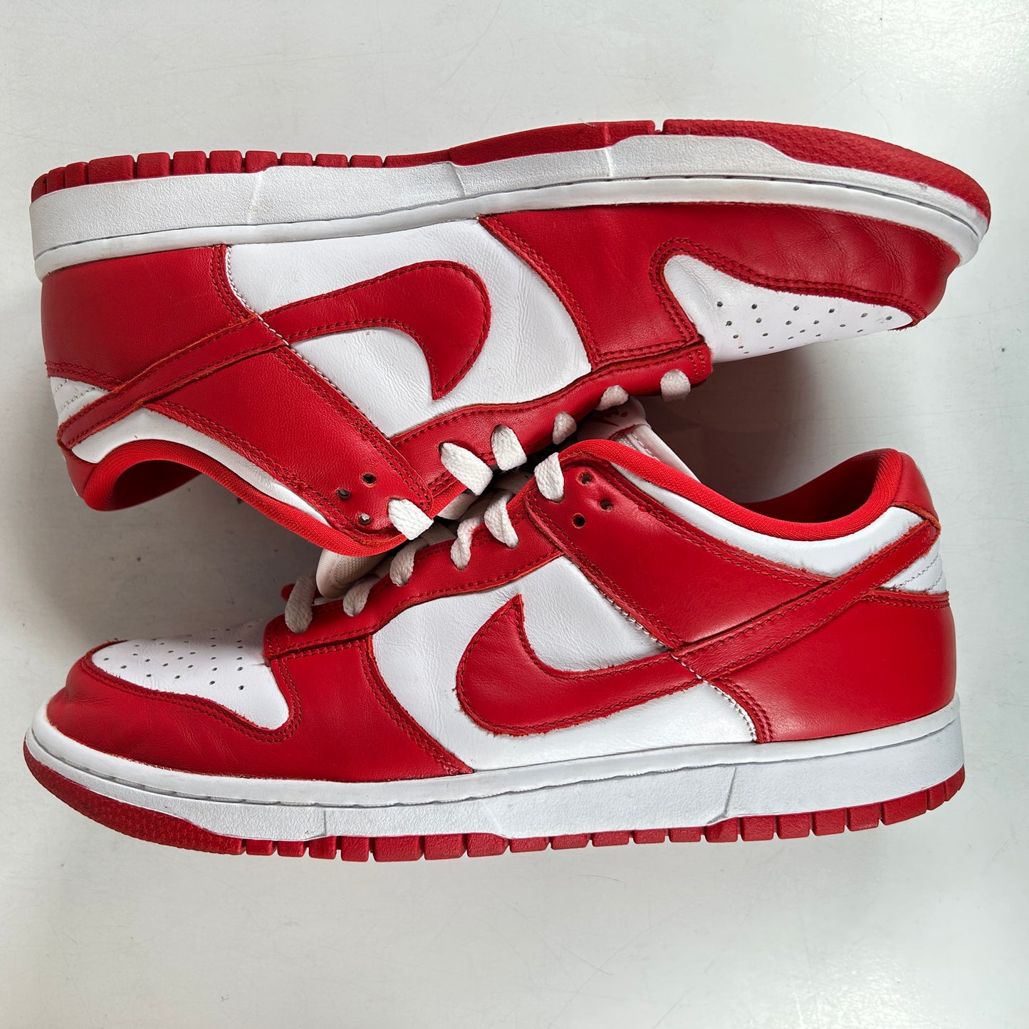 CU1727 100 Dunk Low University Red [USED] - 9.5 M (Used)