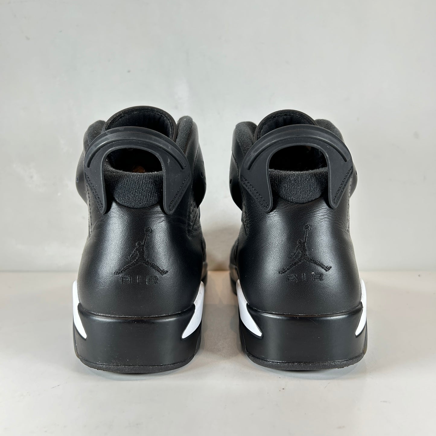 384664 020 Jordan 6 Retro Black Cat [USED] - 12 M (Used)