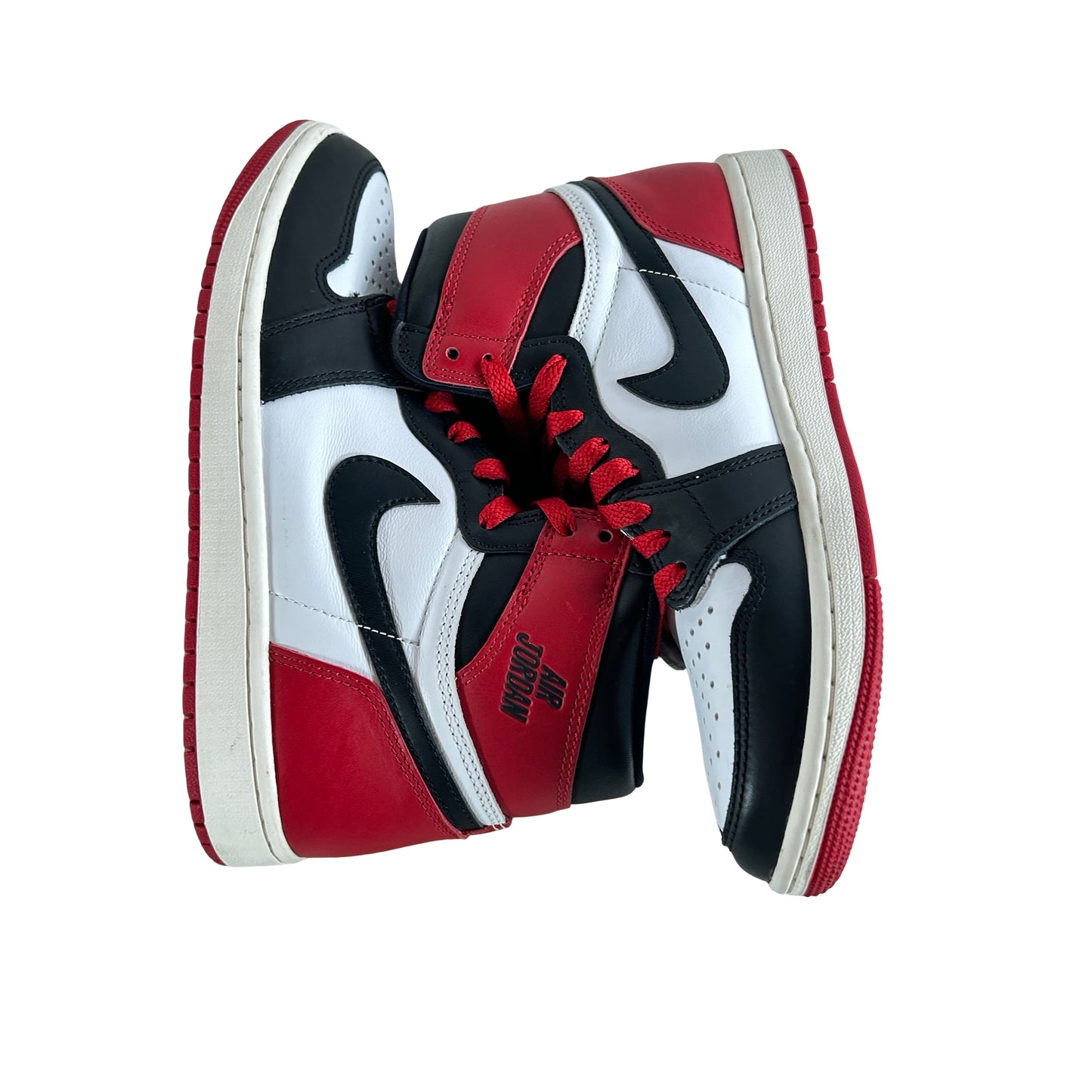 DZ5485 106 Jordan 1 Retro High OG Black Toe Reimagined [USED] - 7.5 M (Used) (No Box)
