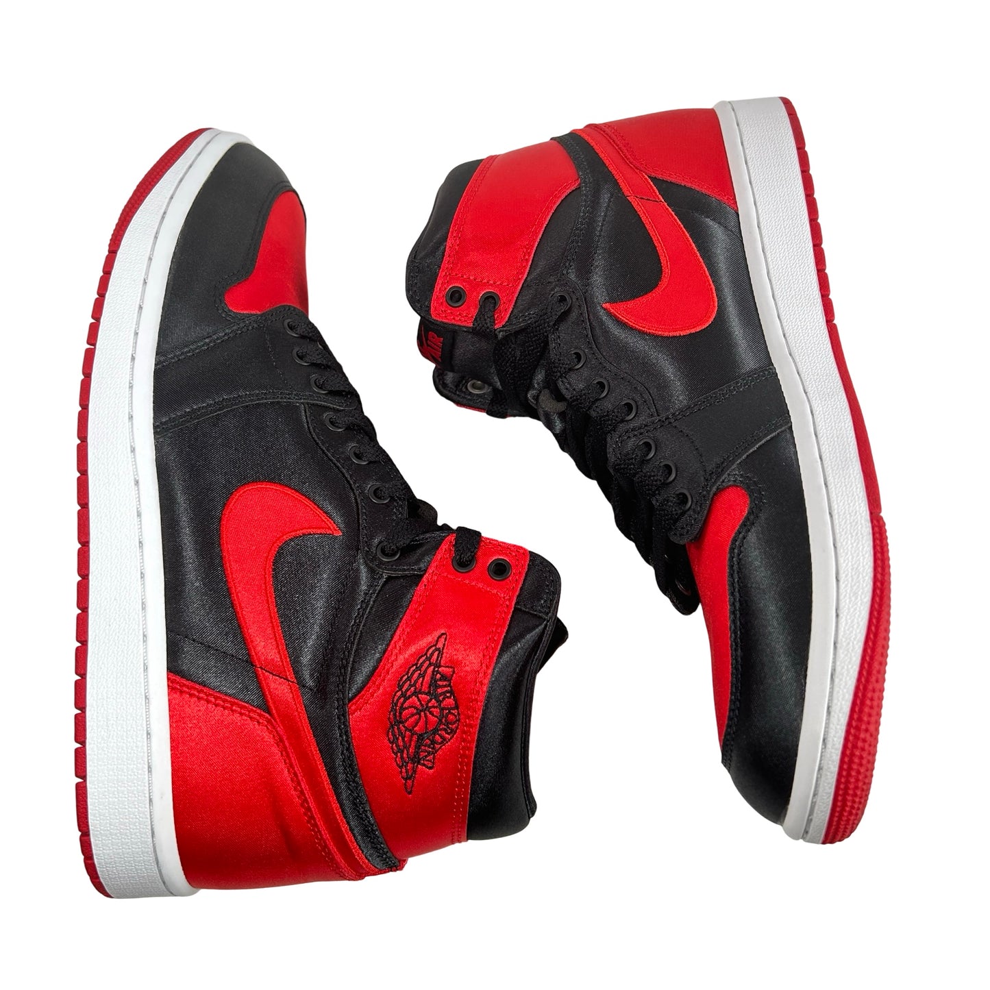 FD4810 061 Jordan 1 Retro High OG Satin Bred [USED] - 11 W (Used)