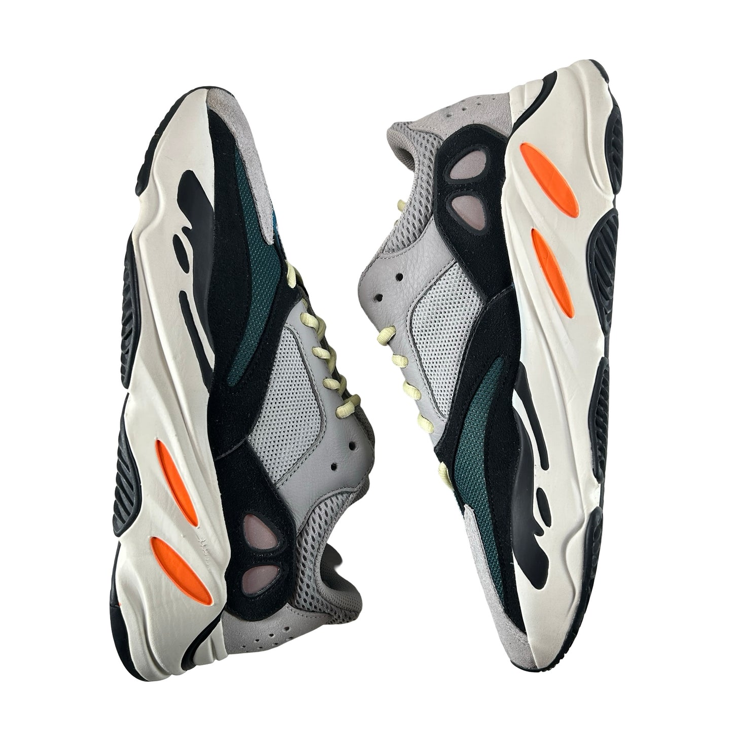 B75571 Yeezy 700 Wave Runner [USED] - 10.5 M (Used4)