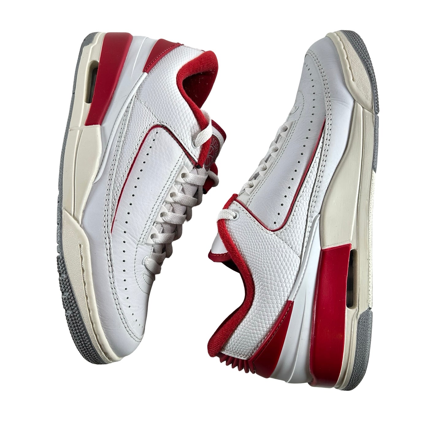 FD0383 161 Jordan 2/3 White Varsity Red [USED] - 8.5 M (Used)