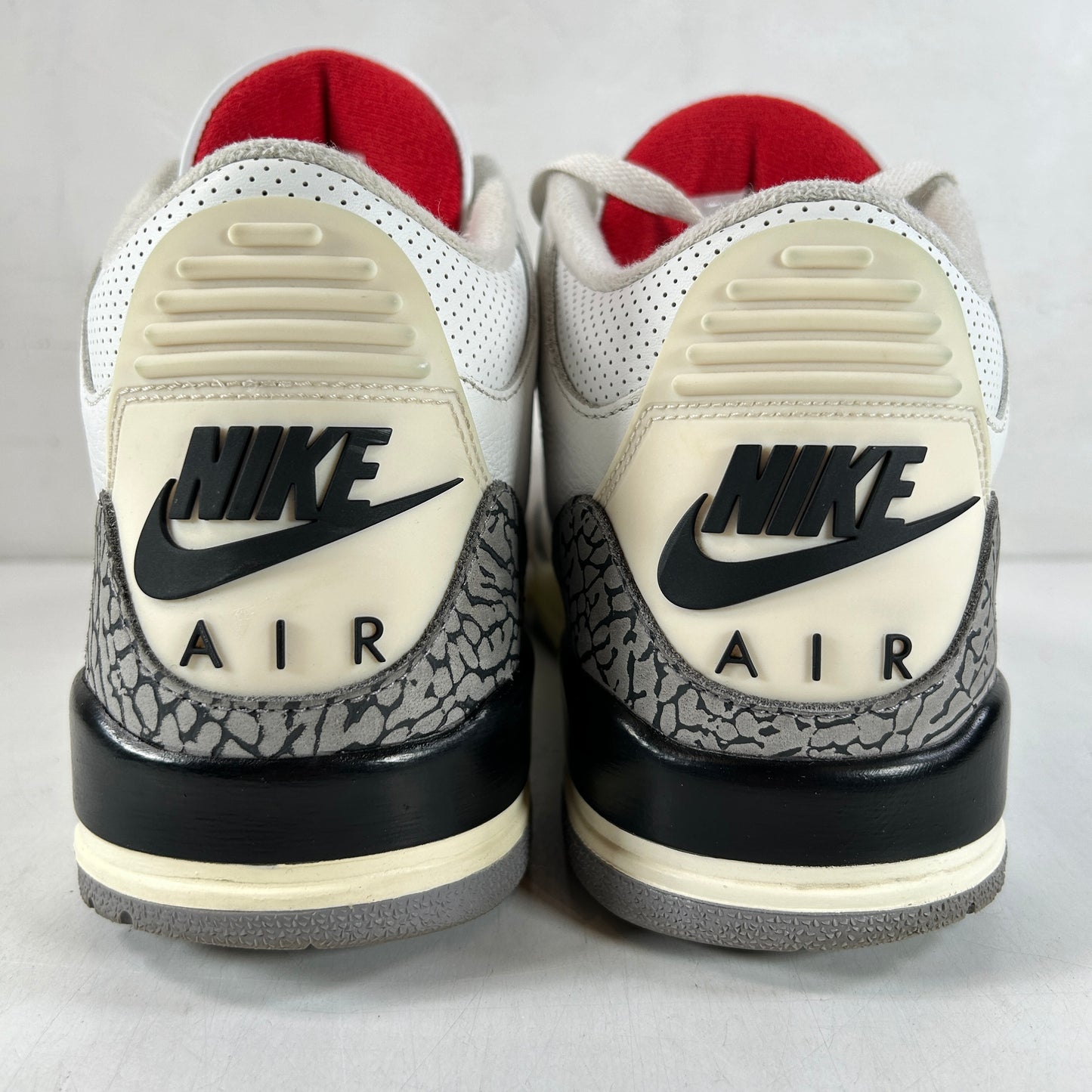 DN3707 100 Jordan 3 Retro White Cement Reimagined [USED] - 11 M (Used7)