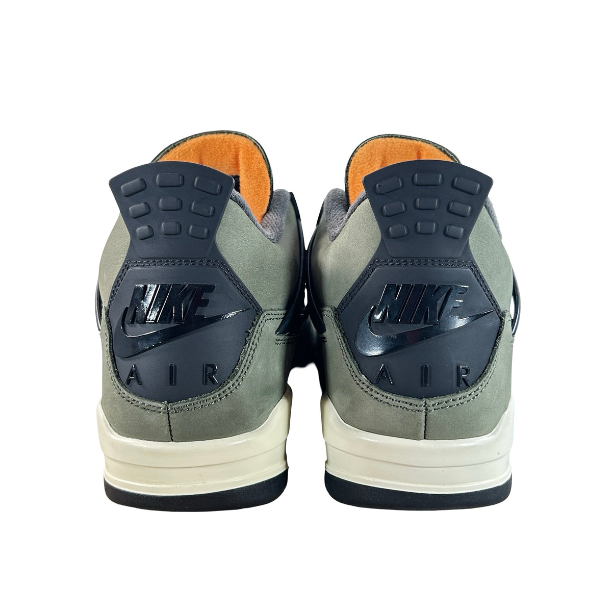 IB1519 200 Jordan 4 Retro OG SP Undefeated (2025) [USED] - 9 M (Used12)