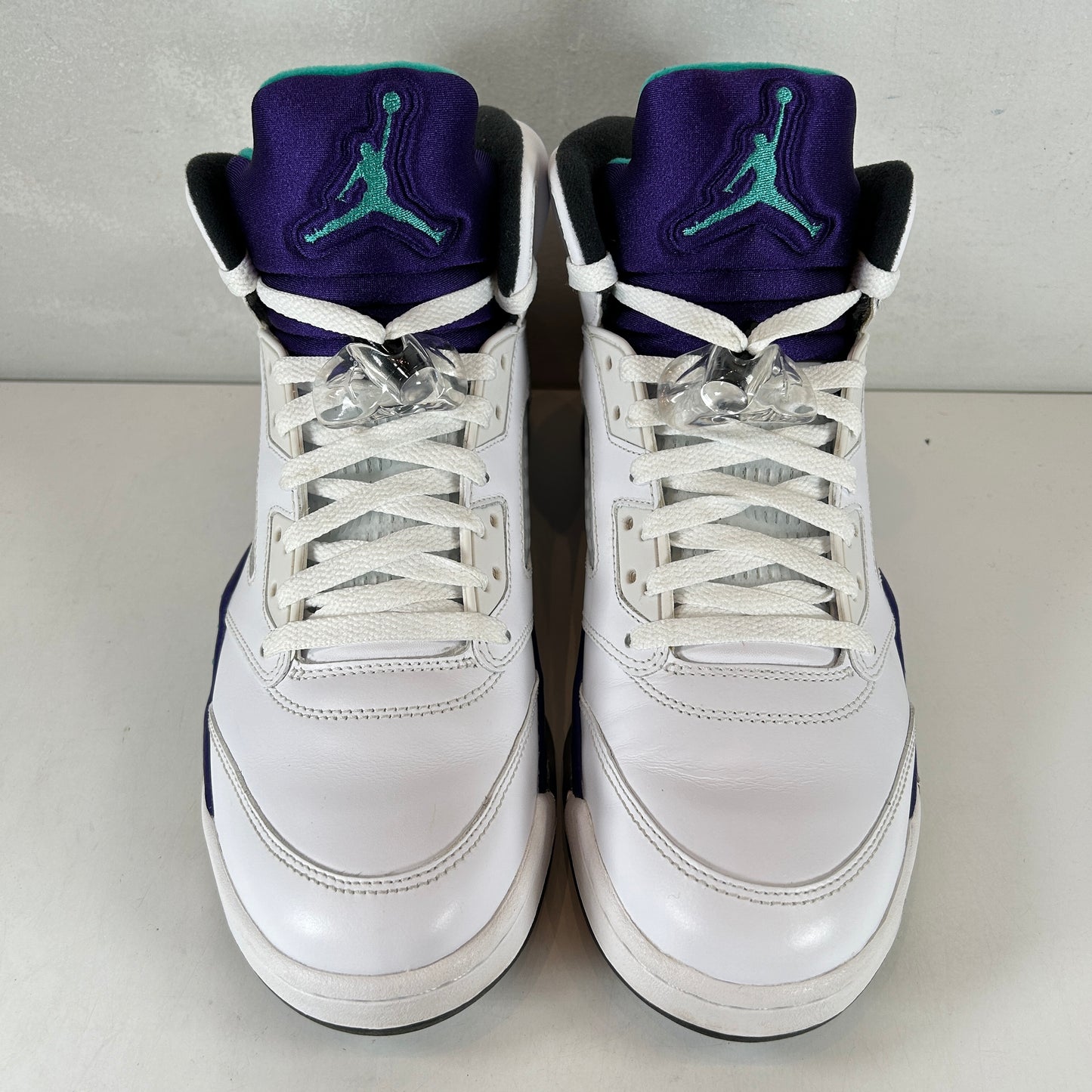 136027 108 Jordan 5 Retro Grape (2013) [USED] - 9.5 M (Used)