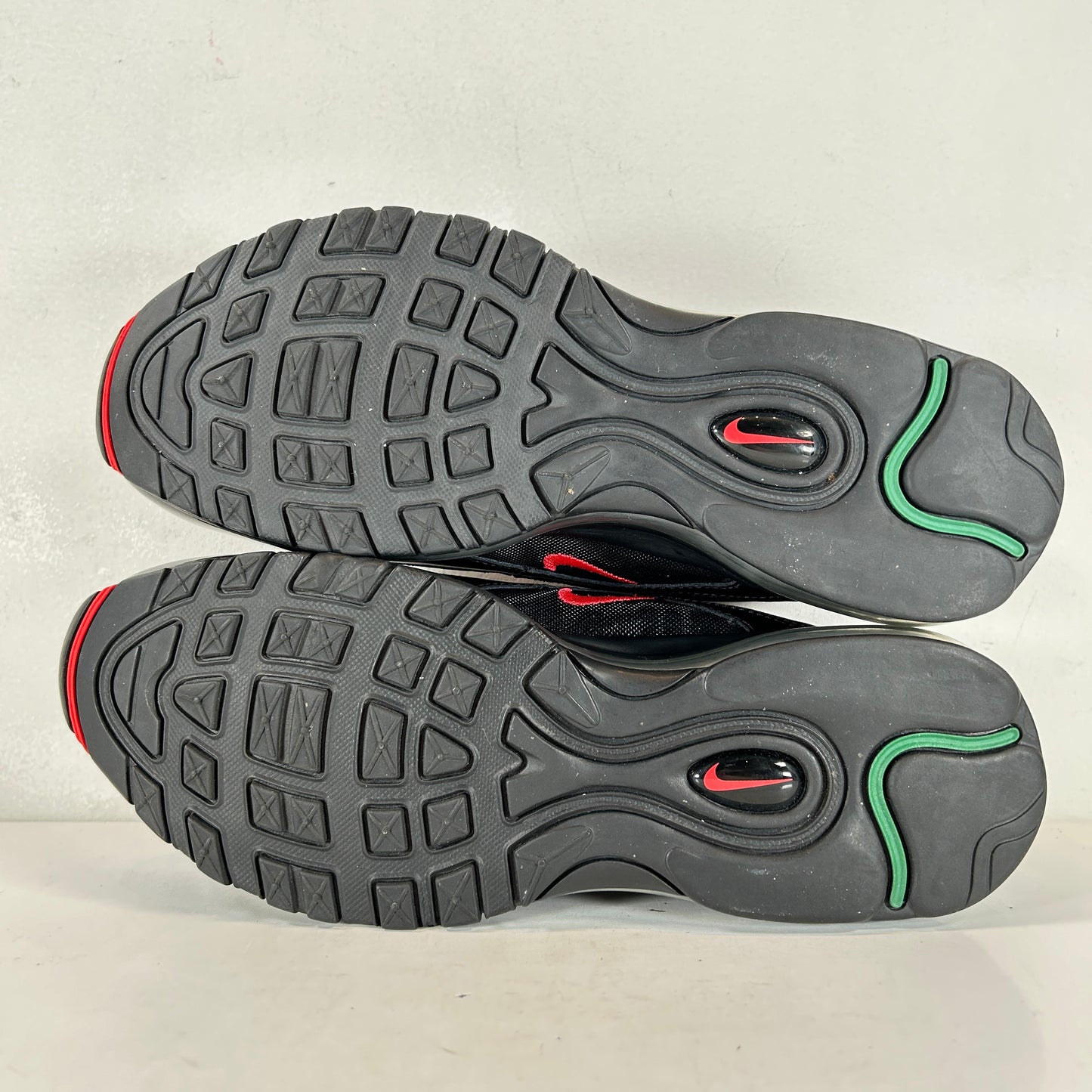 AJ1986 001 Nike Air Max 97 Undefeated Black [USED] - 11.5 M (Used)