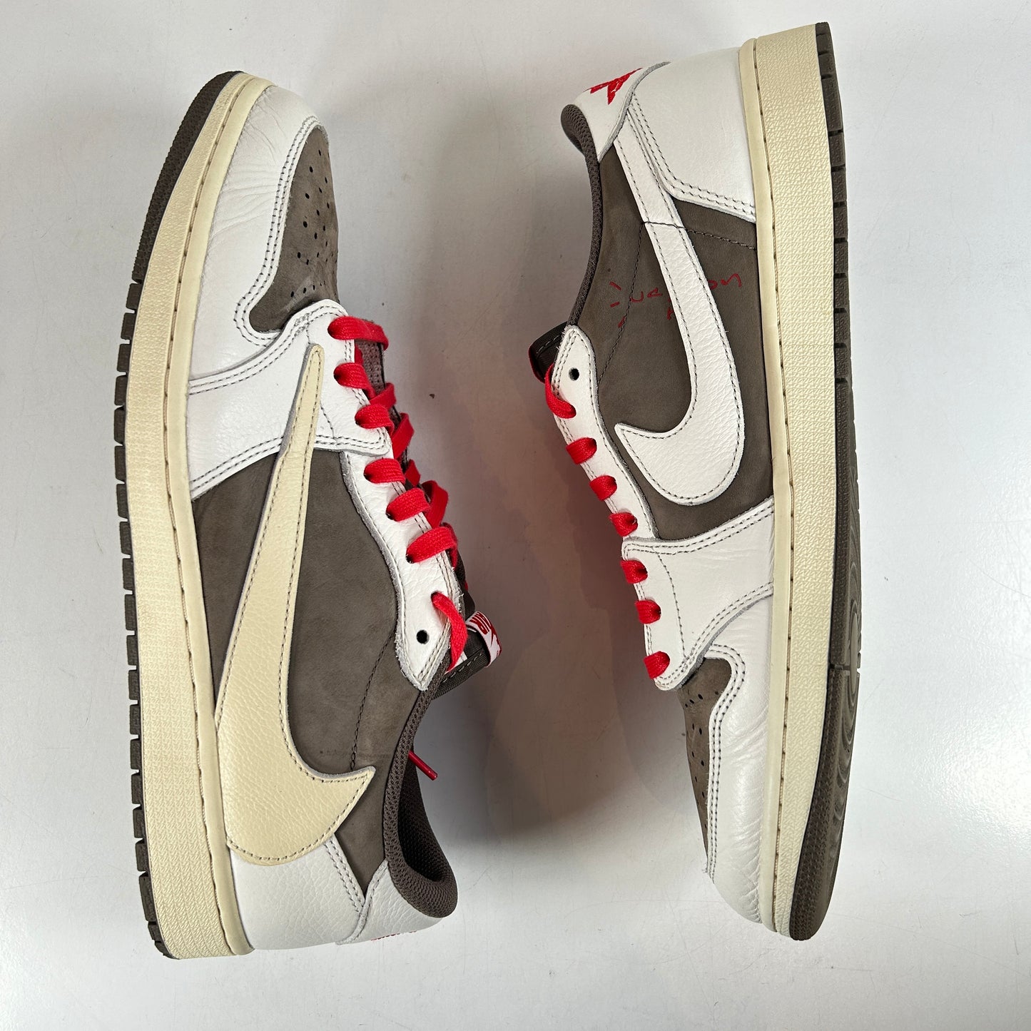 DM7866 162 Jordan 1 Retro Low OG SP Travis Scott Reverse Mocha [USED] - 13 M (Used2)