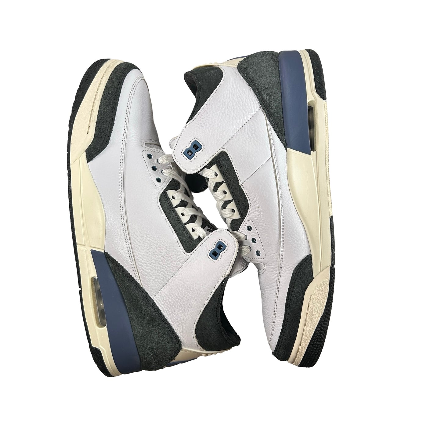 HV8571 100 Jordan 3 Retro OG SP A Ma Maniére Diffused Blue [USED] - 14 M (Used)