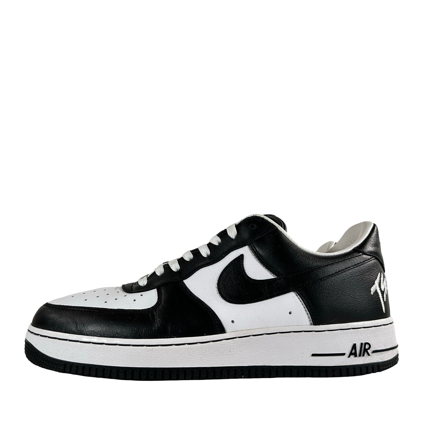 FJ5756 100 Nike Air Force 1 Low Terror Squad Blackout [USED] - 11.5 M (Used)