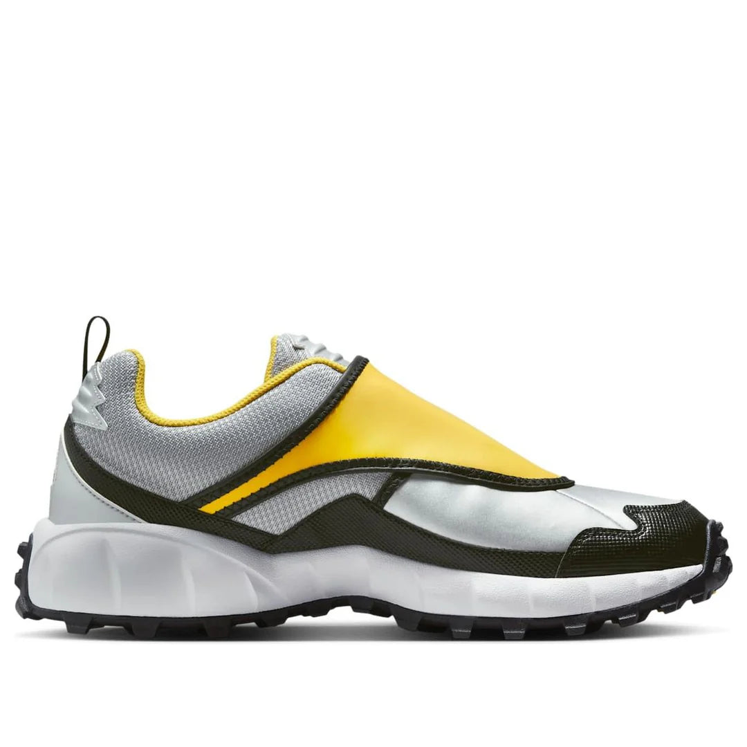 HM7133 001 Nike ACG Phassad Yellow Zest Metallic Silver [NO BOX]