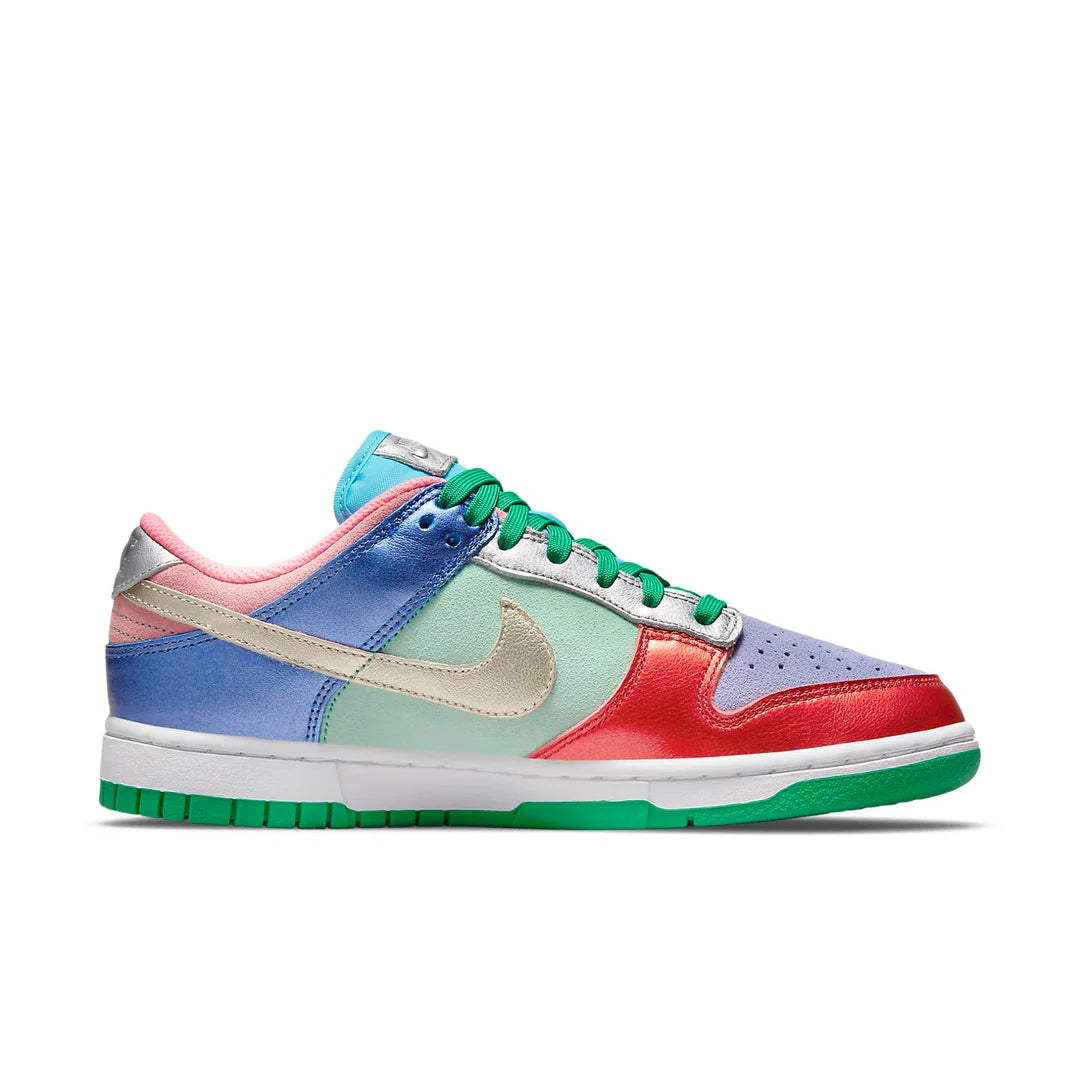 DN0855 600 Nike Dunk Low Sunset Pulse (Women's)