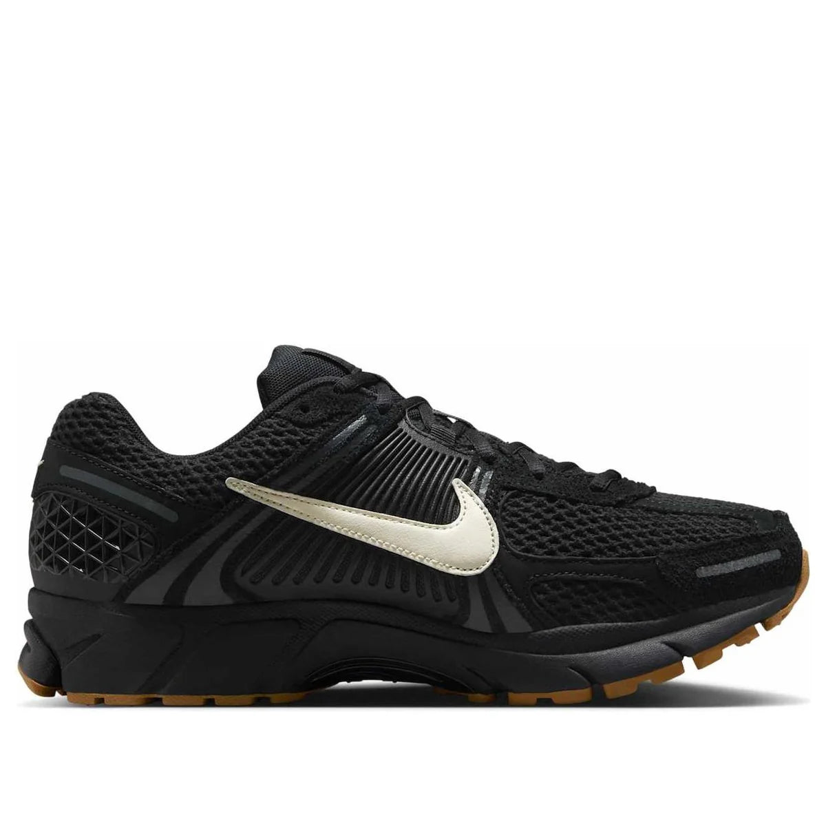 IB4005 010 Nike Zoom Vomero 5 Black Gum