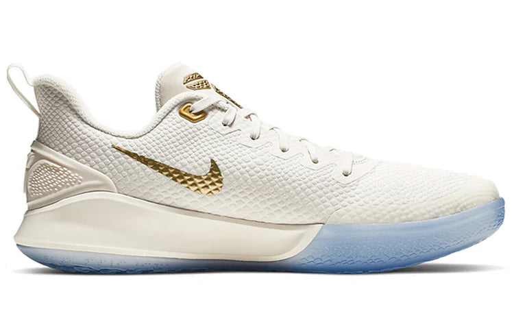 AO4434 004 Nike Mamba Focus Metallic Gold