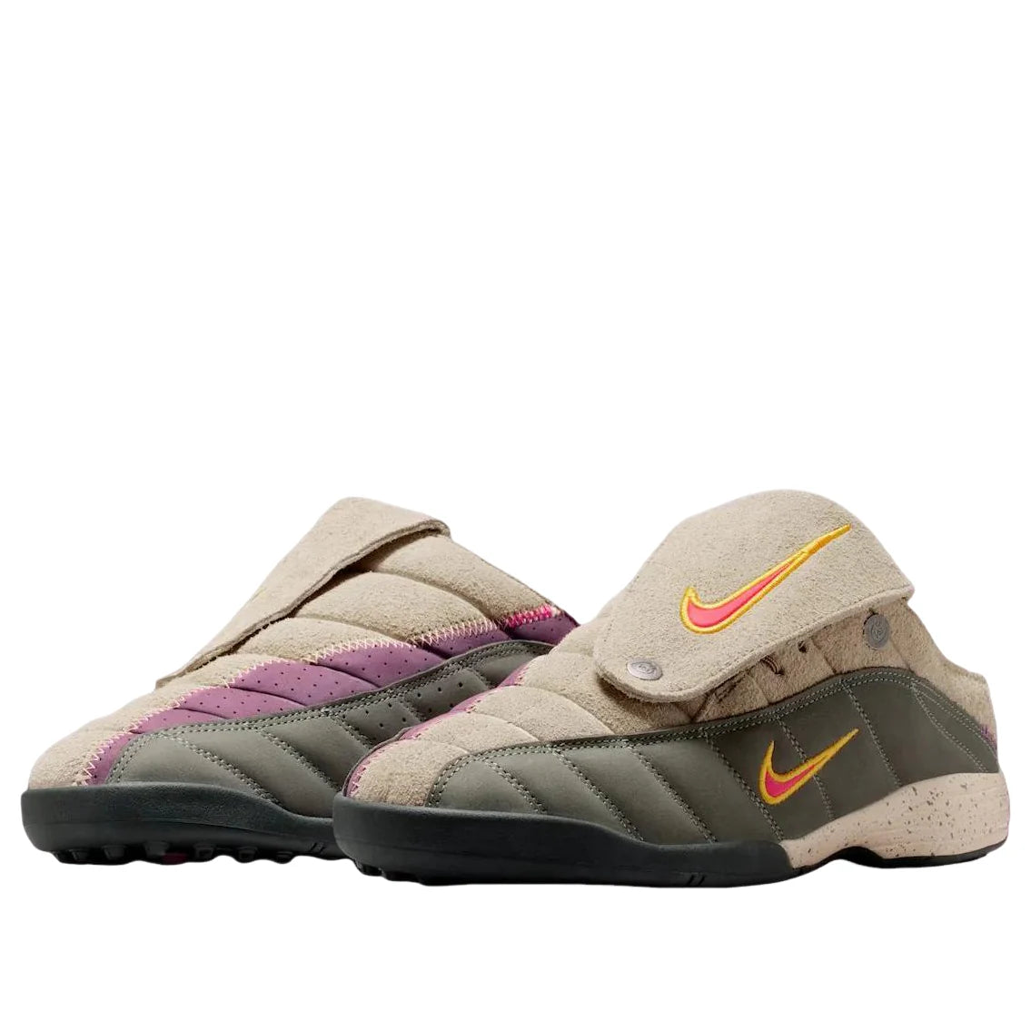 IH4422 200 Nike Total 90 Mule Kids of Immigrants Khaki