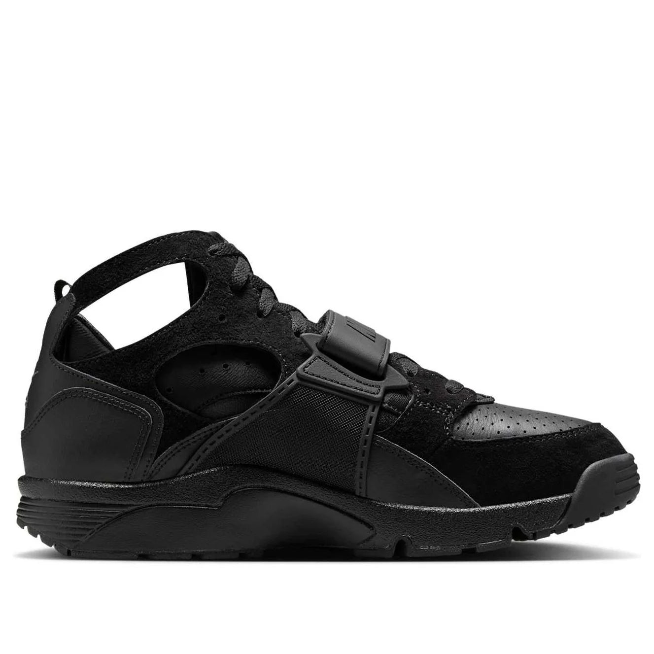 IB0497 002 Nike Air Trainer Huarache Triple Black