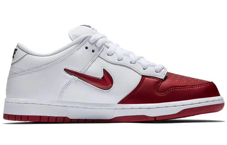 CK3480 600 Nike SB Dunk Low Supreme Jewel Swoosh Red