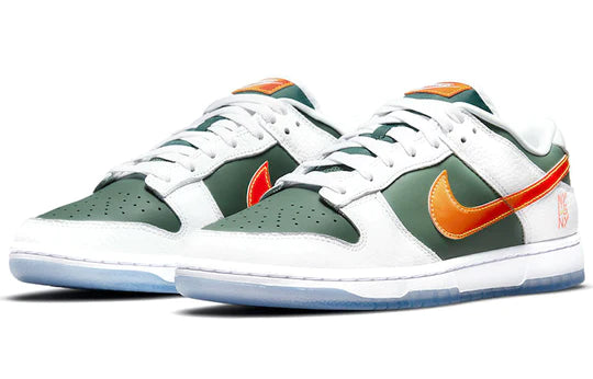 DN2489 300 Nike Dunk Low NY vs.NY