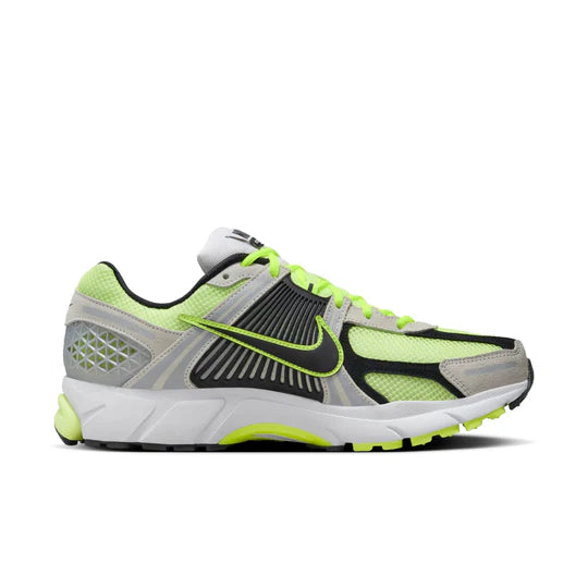 FB9149 701 Nike Zoom Vomero 5 Life Lime