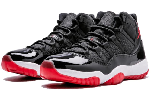 378037 010 Jordan 11 Retro Playoffs (2012)