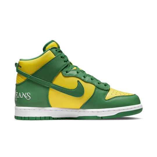 DN3741 700 Nike SB Dunk High Supreme Por Cualquier Medio Brasil