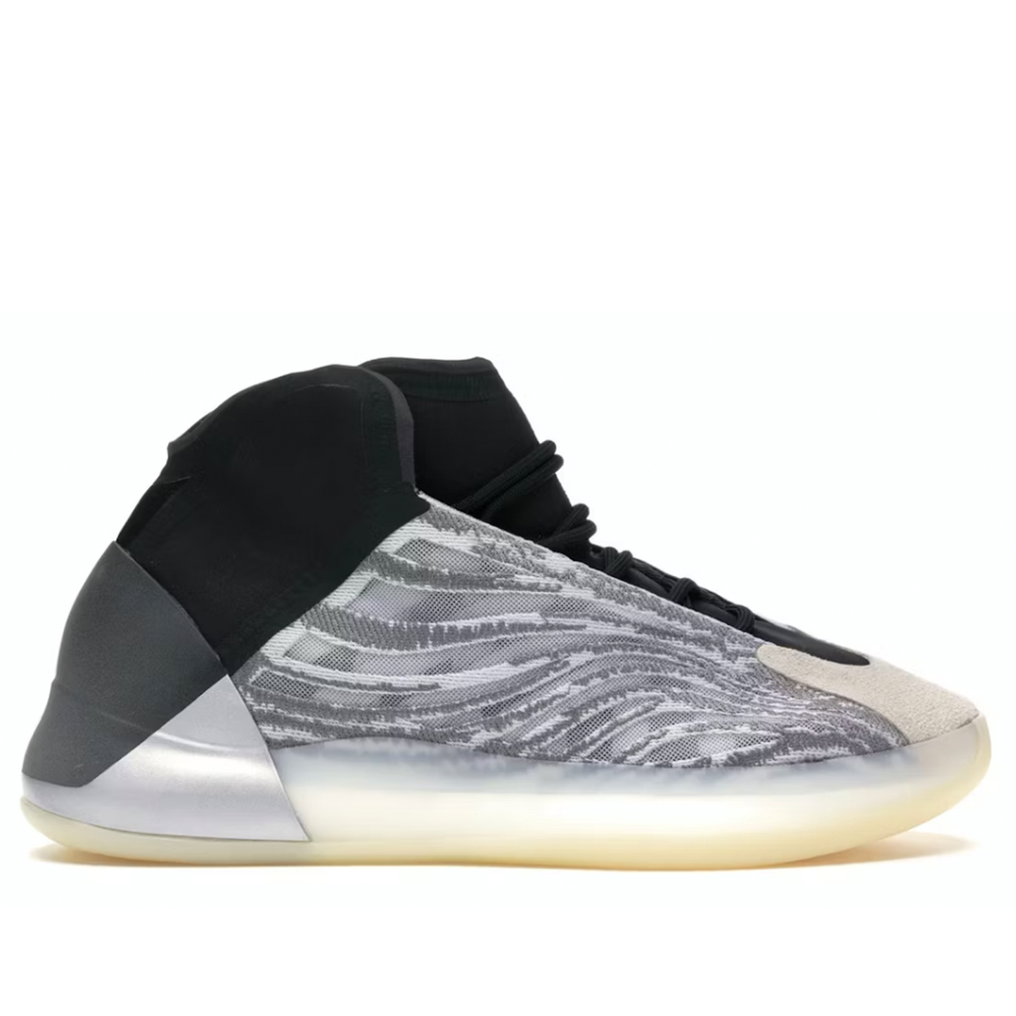 Q46473 adidas Yeezy QNTM (Lifestyle Model)