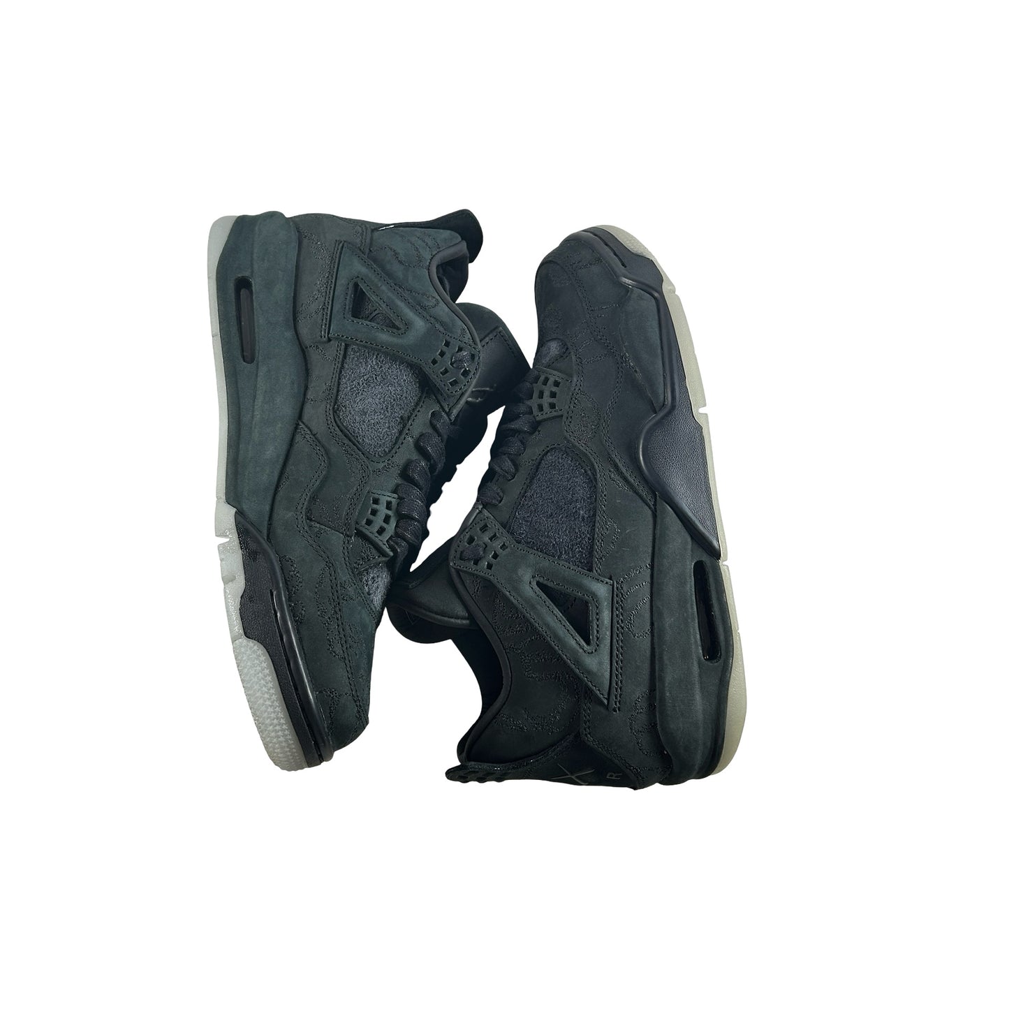 930155 001 Jordan 4 Kaws Negro