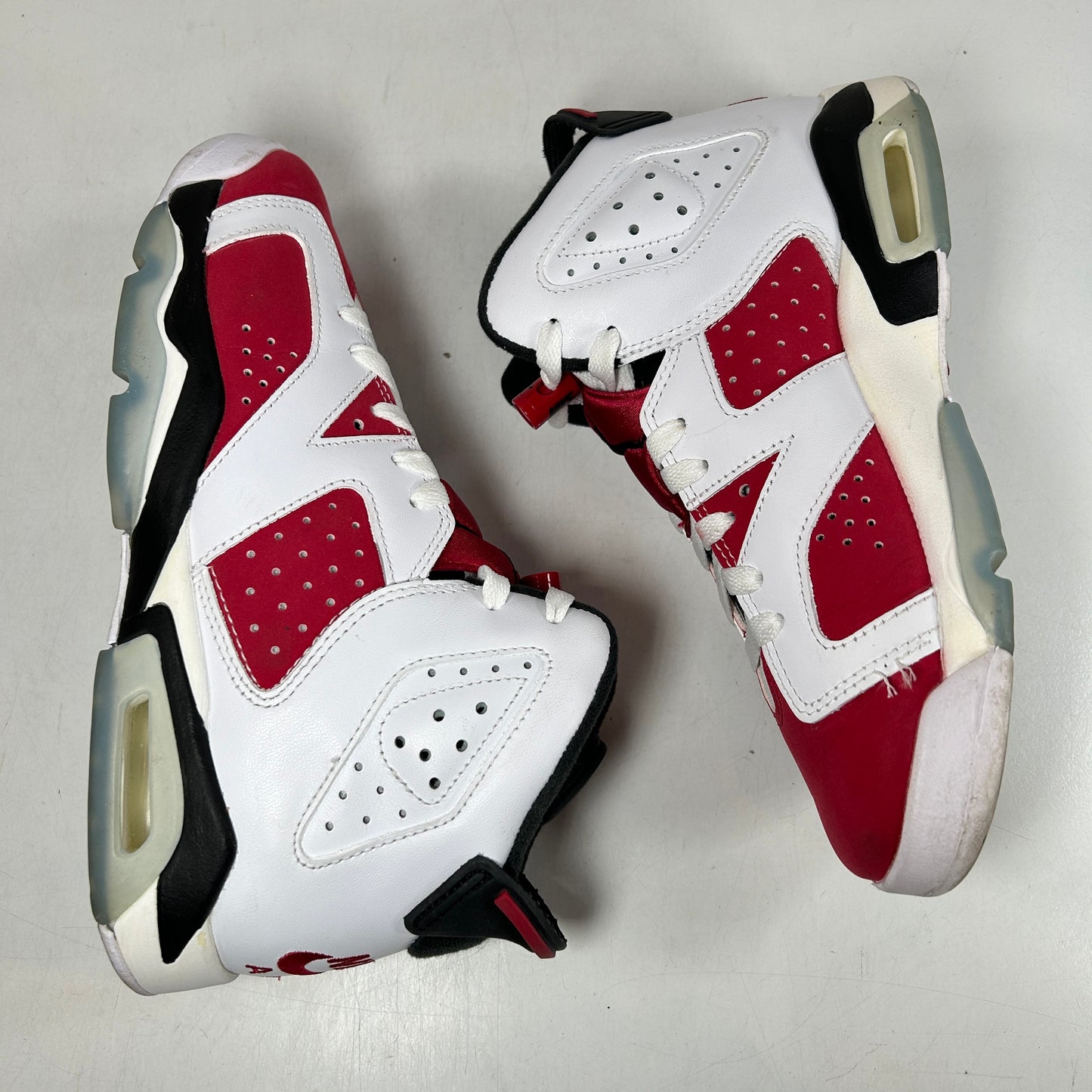 384665 106 Jordan 6 Retro Carmine (2021) (GS) [USED] - 6 Y (Used) (Replace Box3)